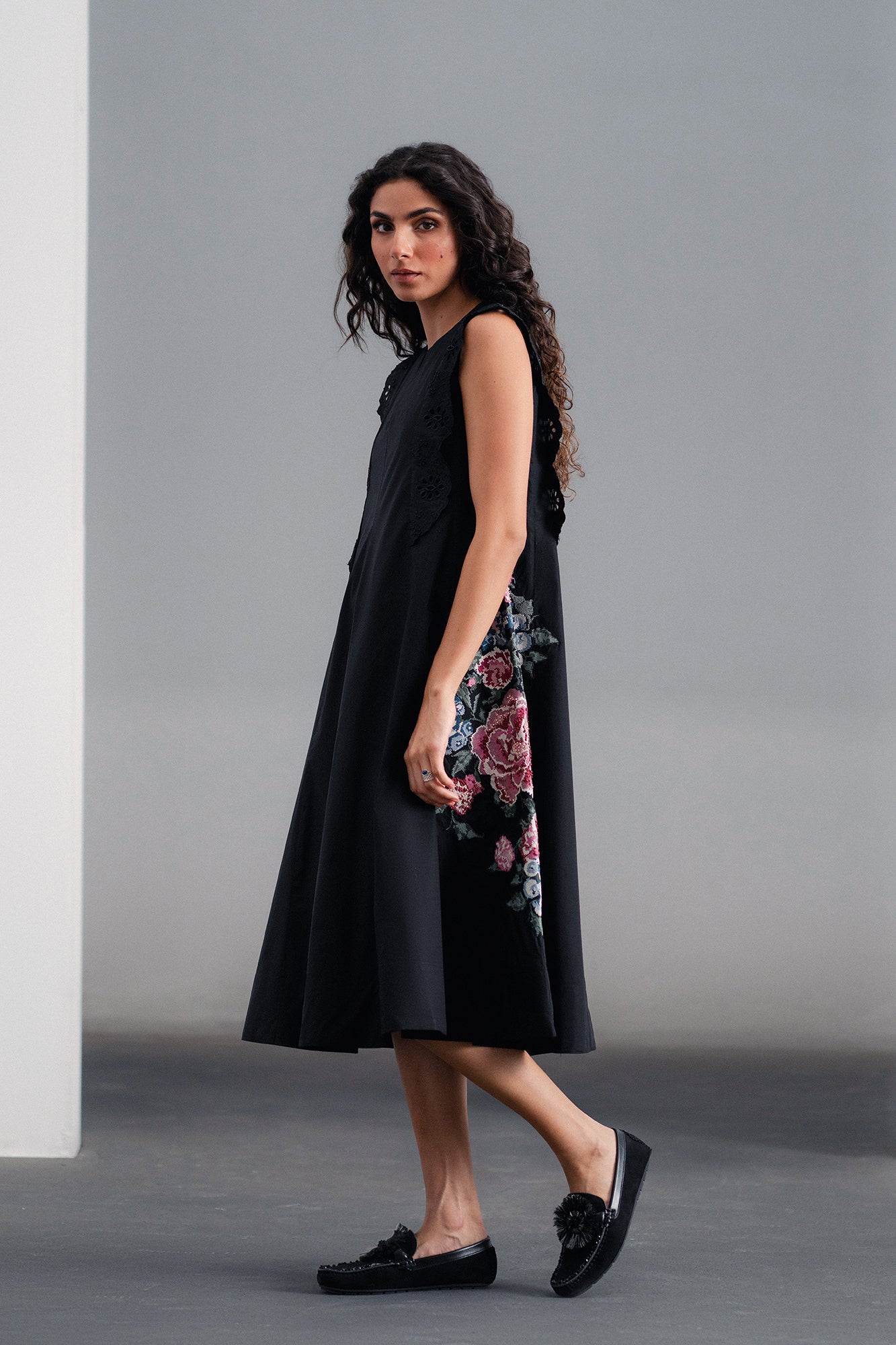 DRESS (E120/901/0029) - Image 4