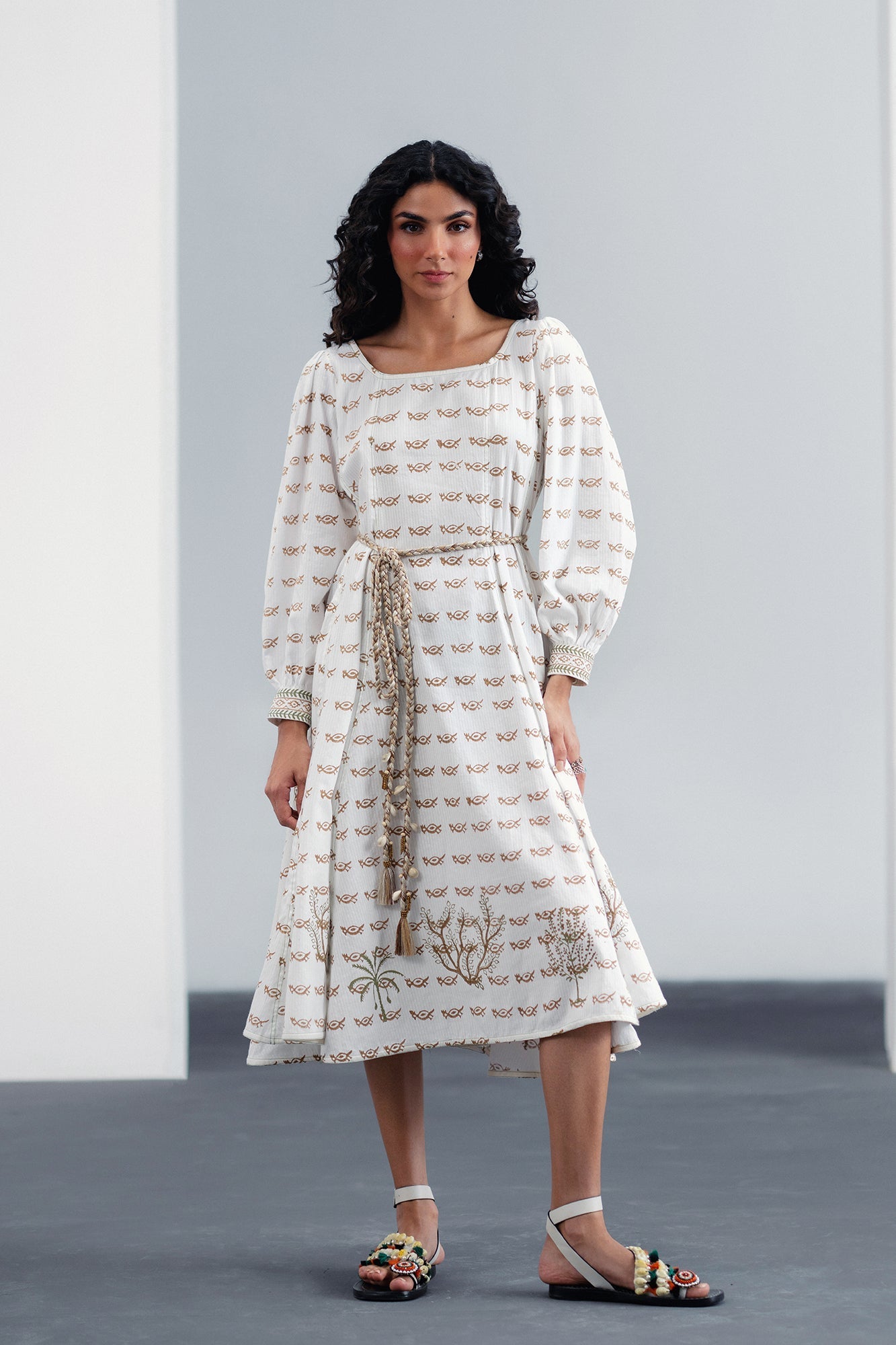 DRESS (E120/003/0045) - Image 14
