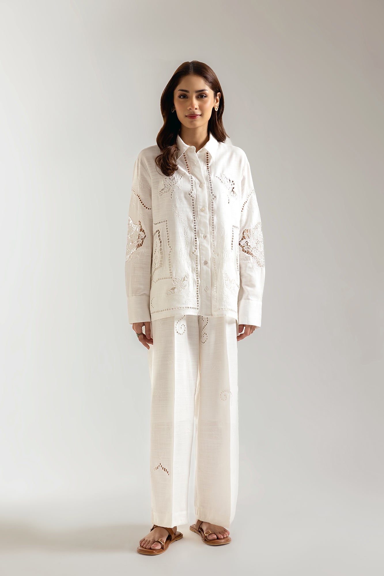 EMBROIDERED SUIT (E0609/106/001) - Image 2