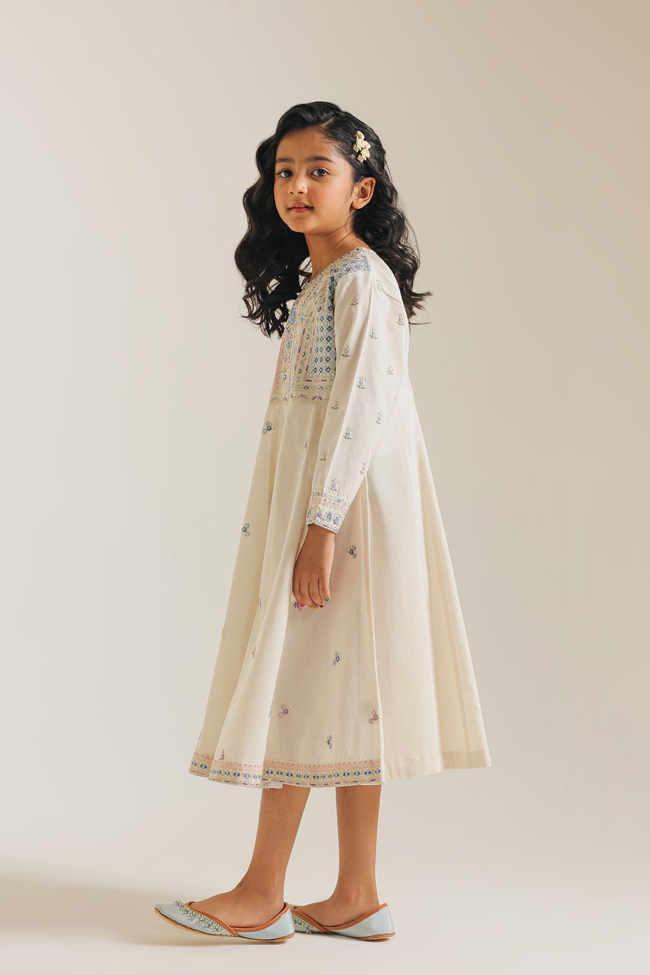 EMBROIDERED DRESS (E404/002/0722) - Image 4