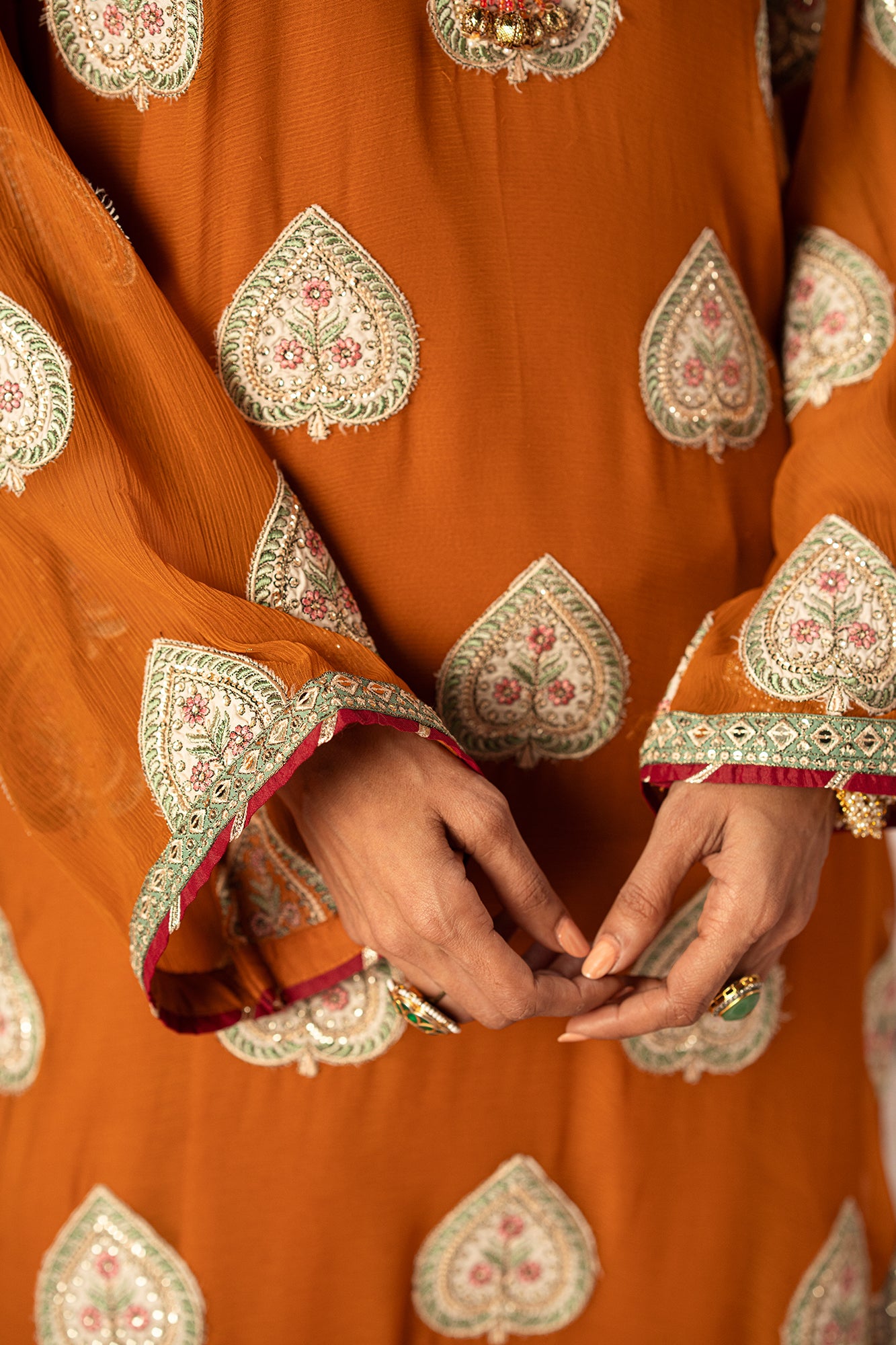 EMBROIDERED SUIT (E0759/104/212) - Image 7