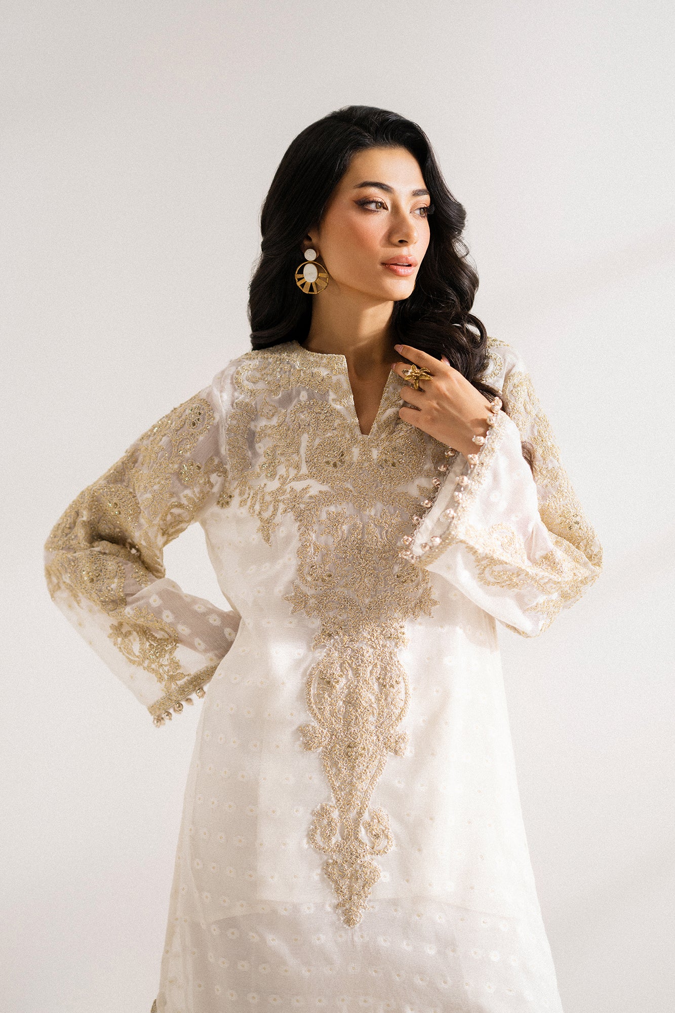 EMBROIDERED SUIT (E0788/104/001) - Image 6