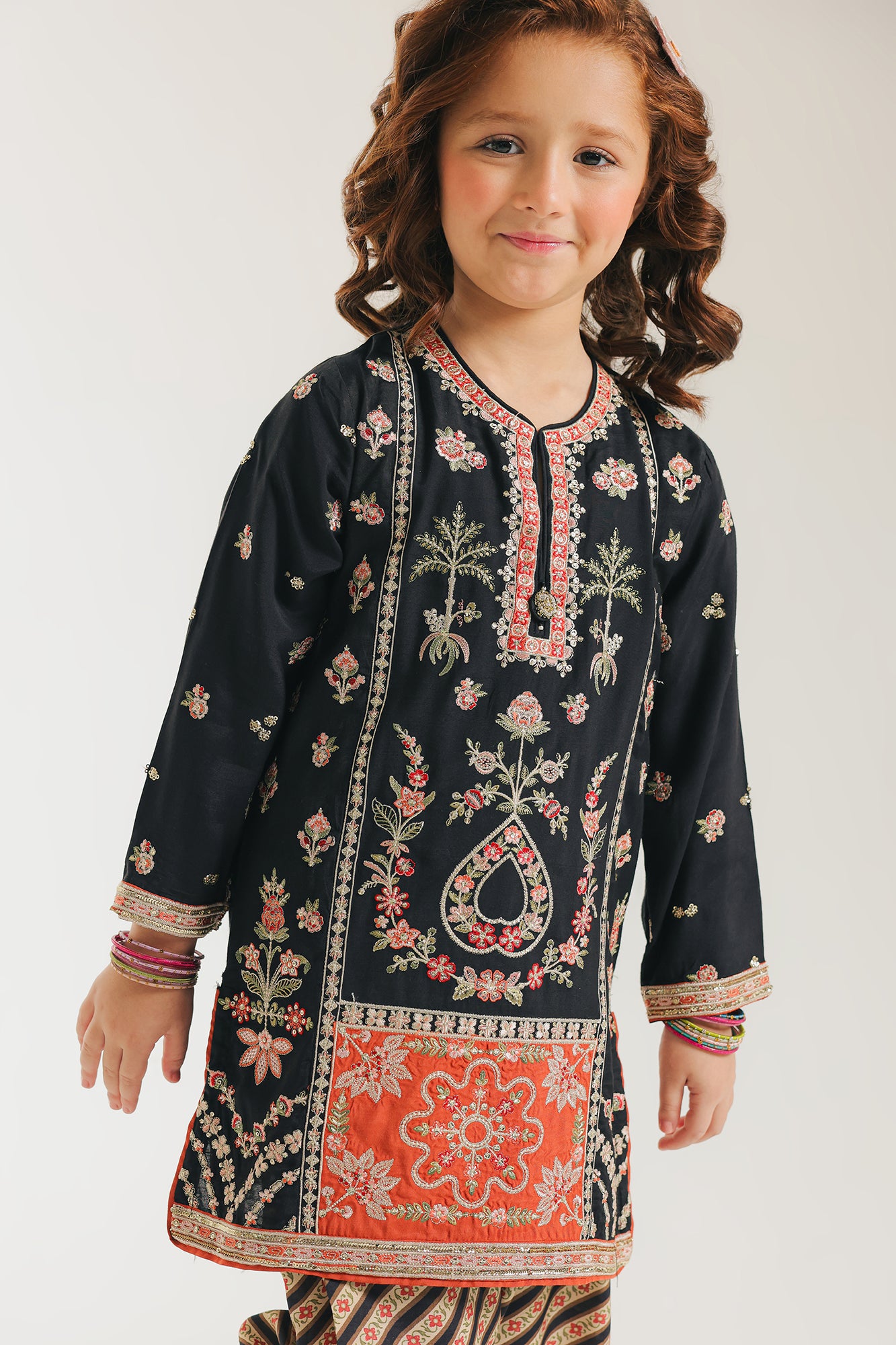 EMBROIDERED SUIT (E0813/404/902) - Image 6