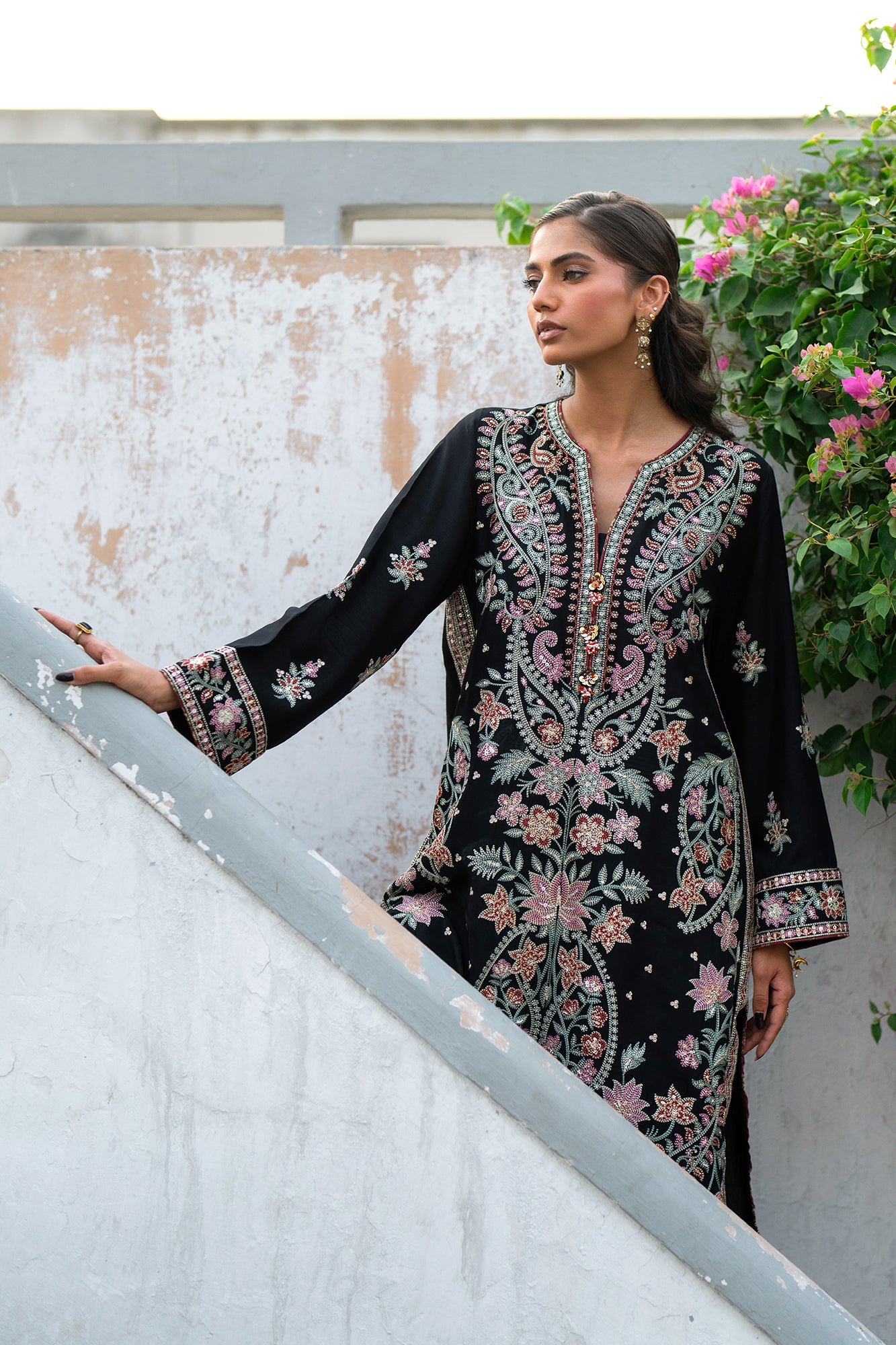 EMBROIDERED SUIT (E104/902/0819) - Image 12