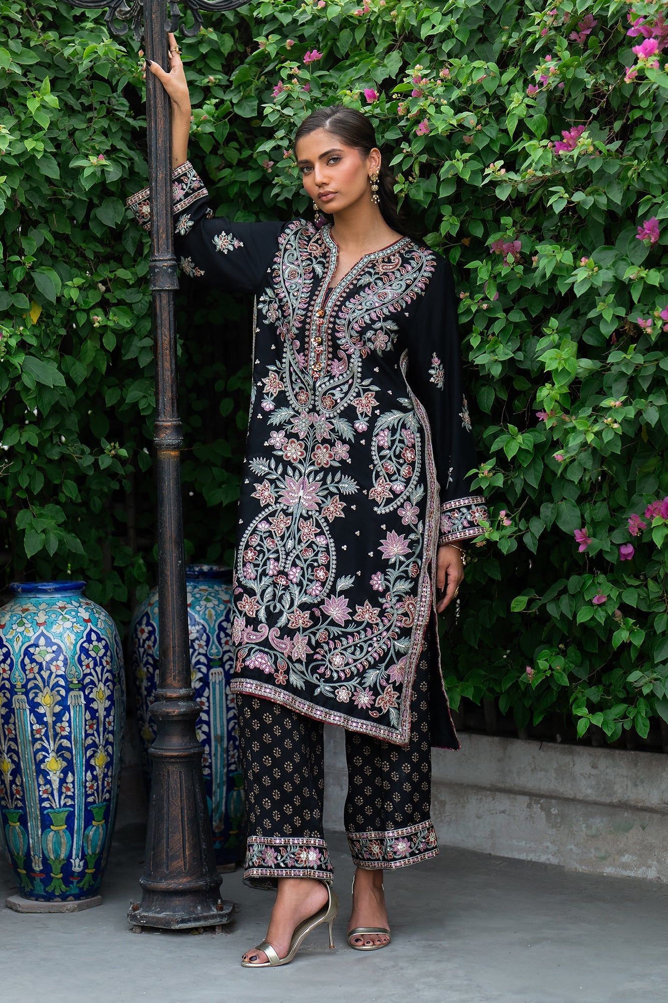 EMBROIDERED SUIT (E104/902/0819) - Image 13