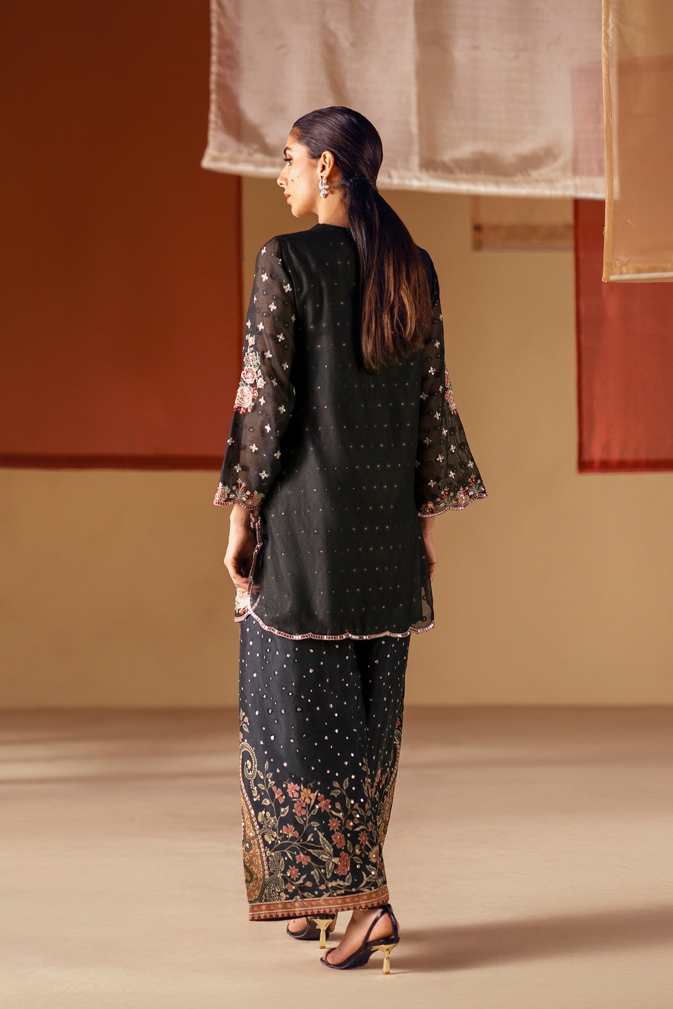 EMBROIDERED SUIT (E0832/104/902) - Image 11