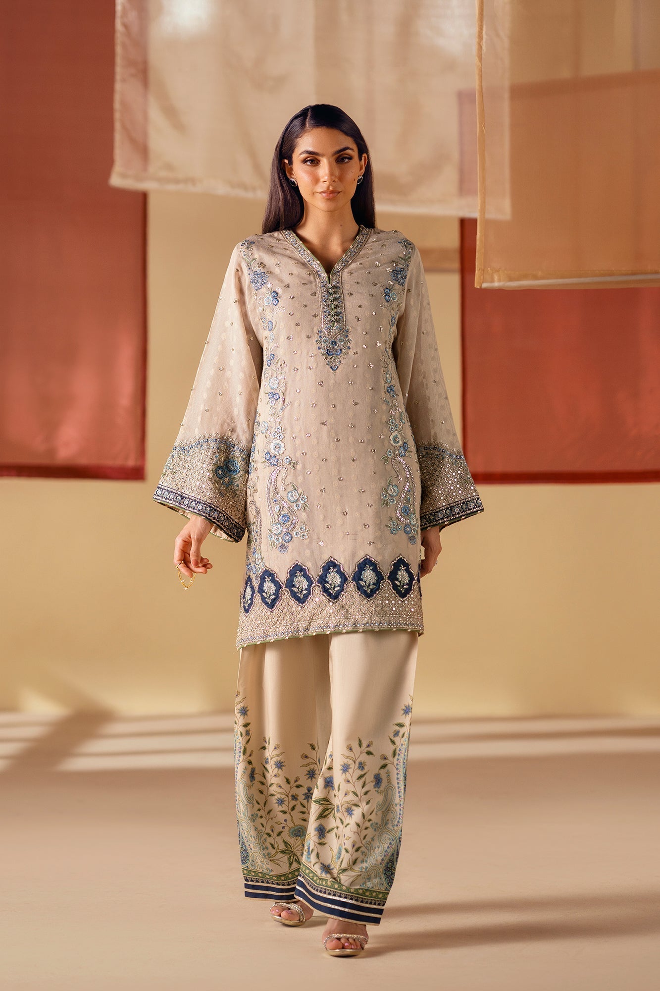 EMBROIDERED SUIT (E0835/104/326) - Image 11