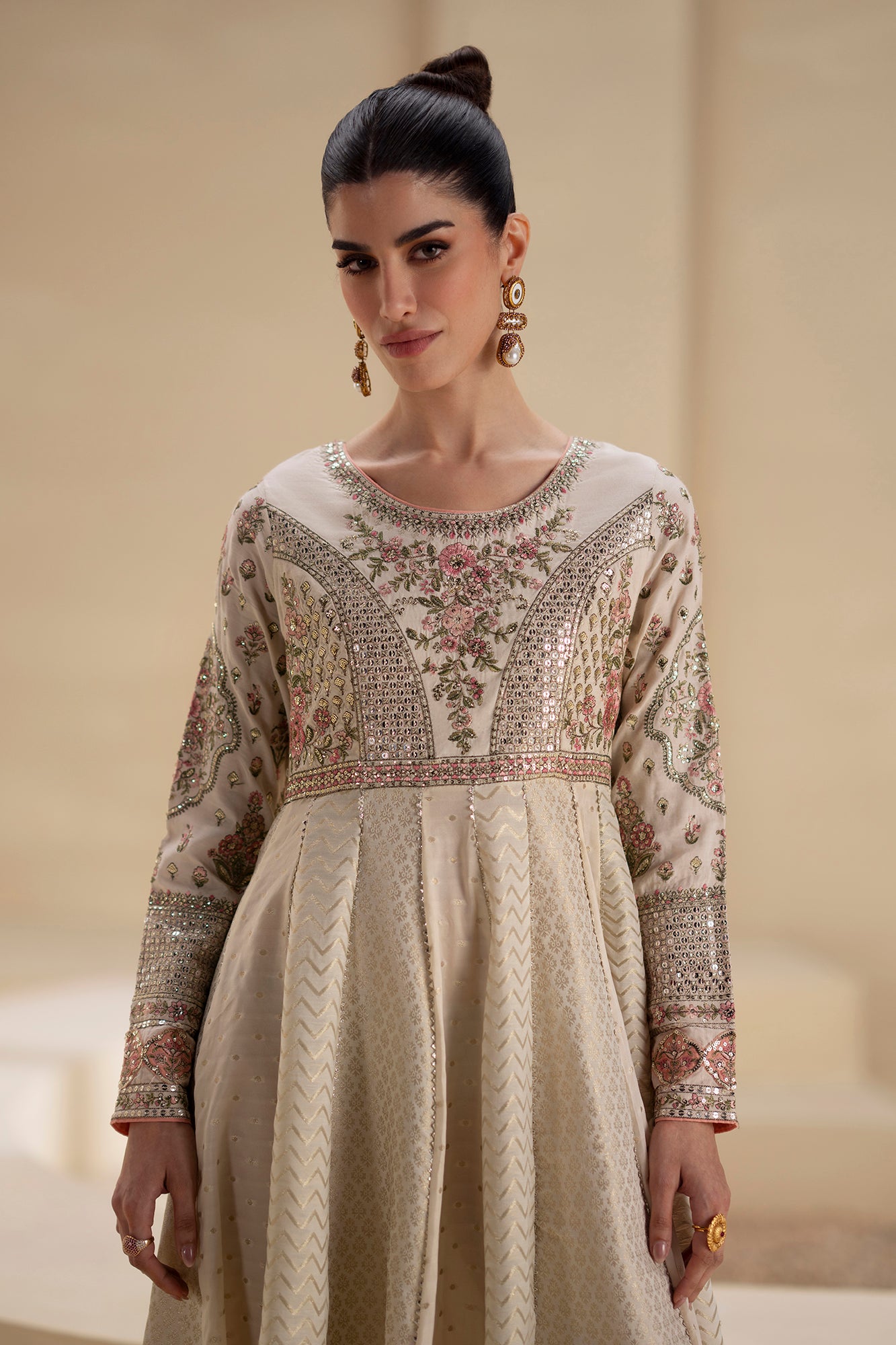 EMBROIDERED DRESS (E0846/104/002) - Image 5