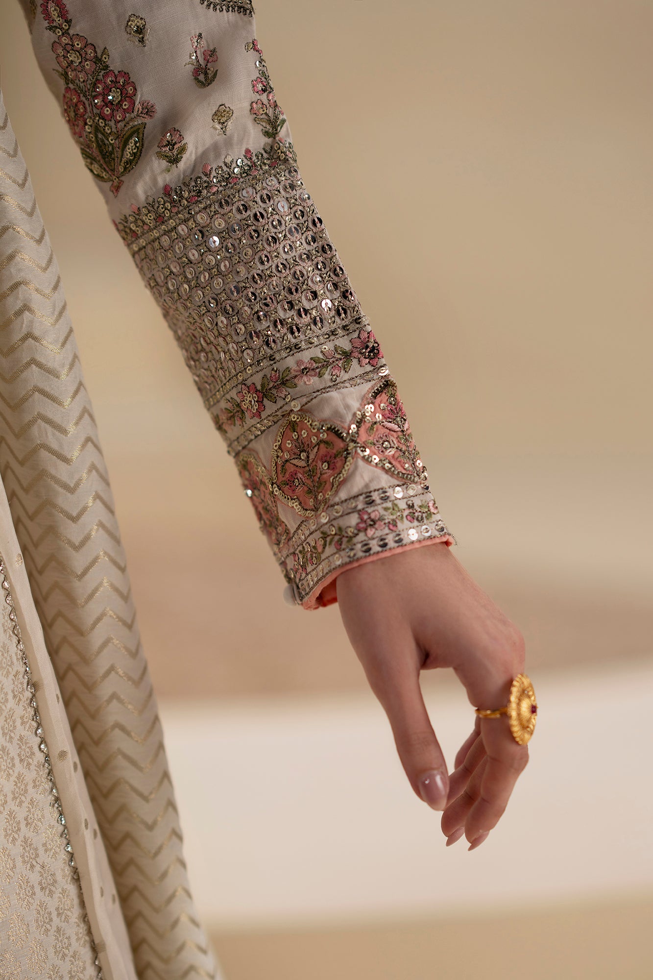 EMBROIDERED DRESS (E0846/104/002) - Image 7