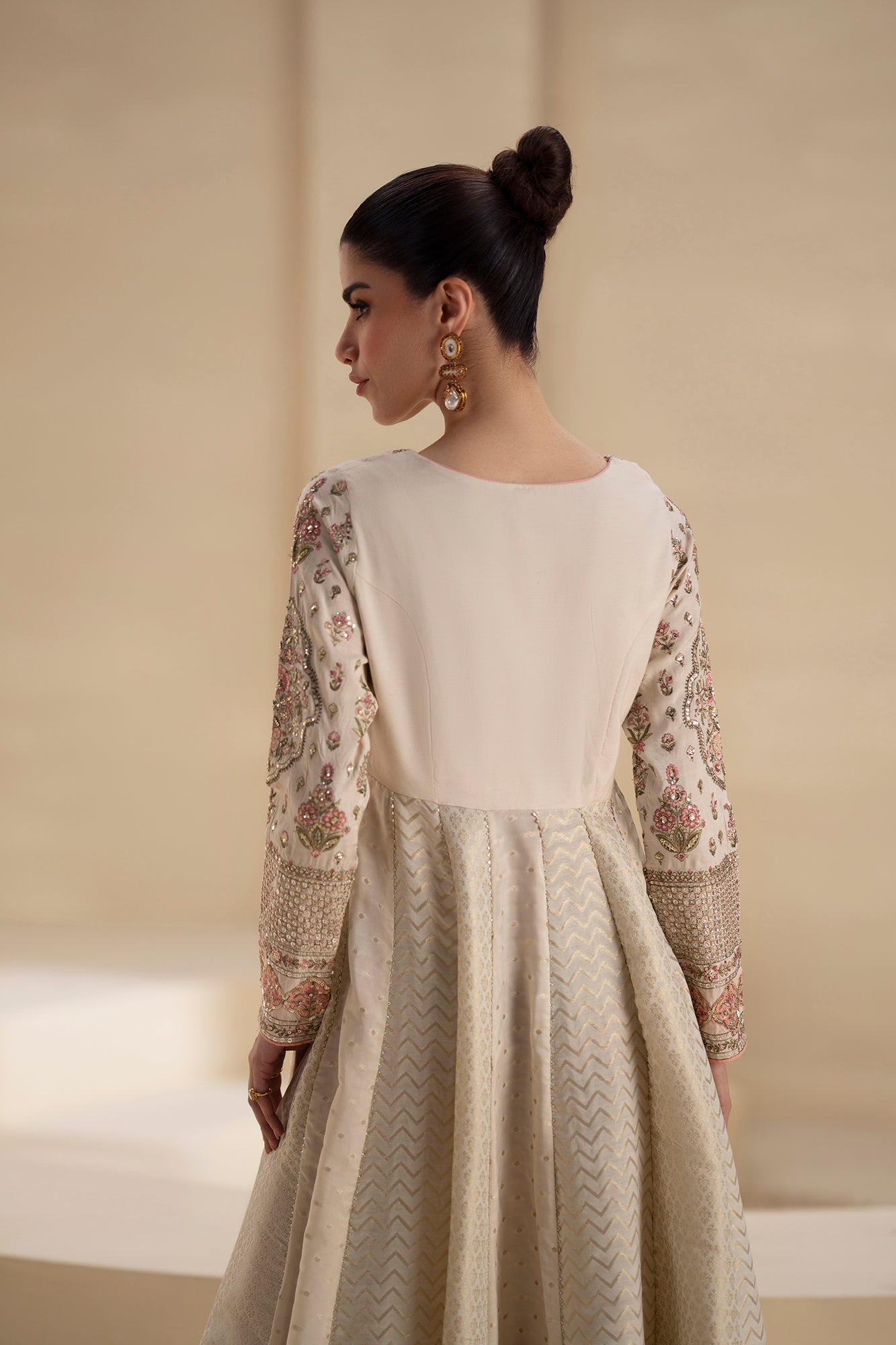 EMBROIDERED DRESS (E0846/104/002) - Image 8
