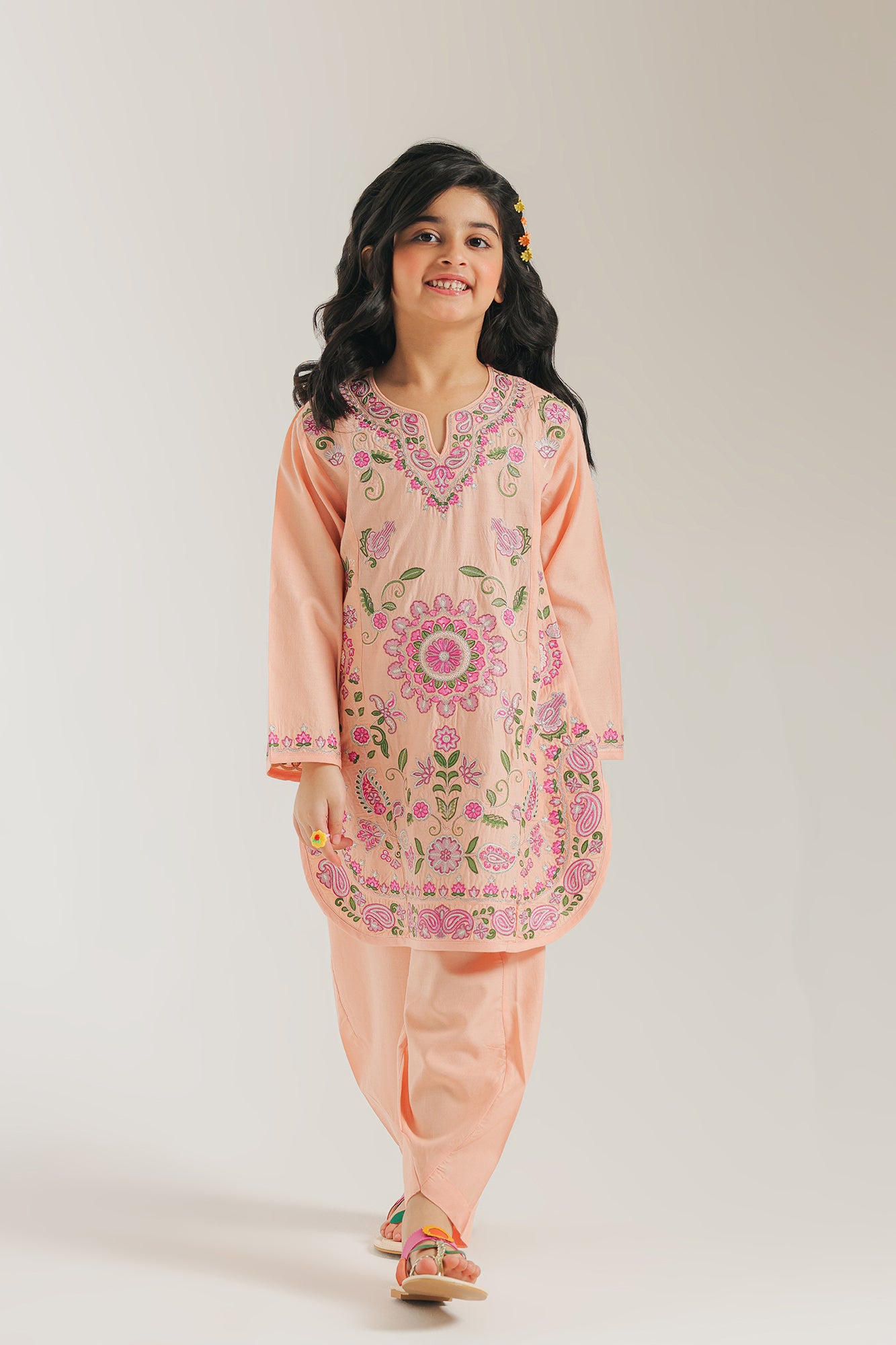 EMBROIDERED SUIT (E0851/404/315)