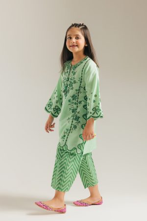 EMBROIDERED SUIT (E0860/404/127))
