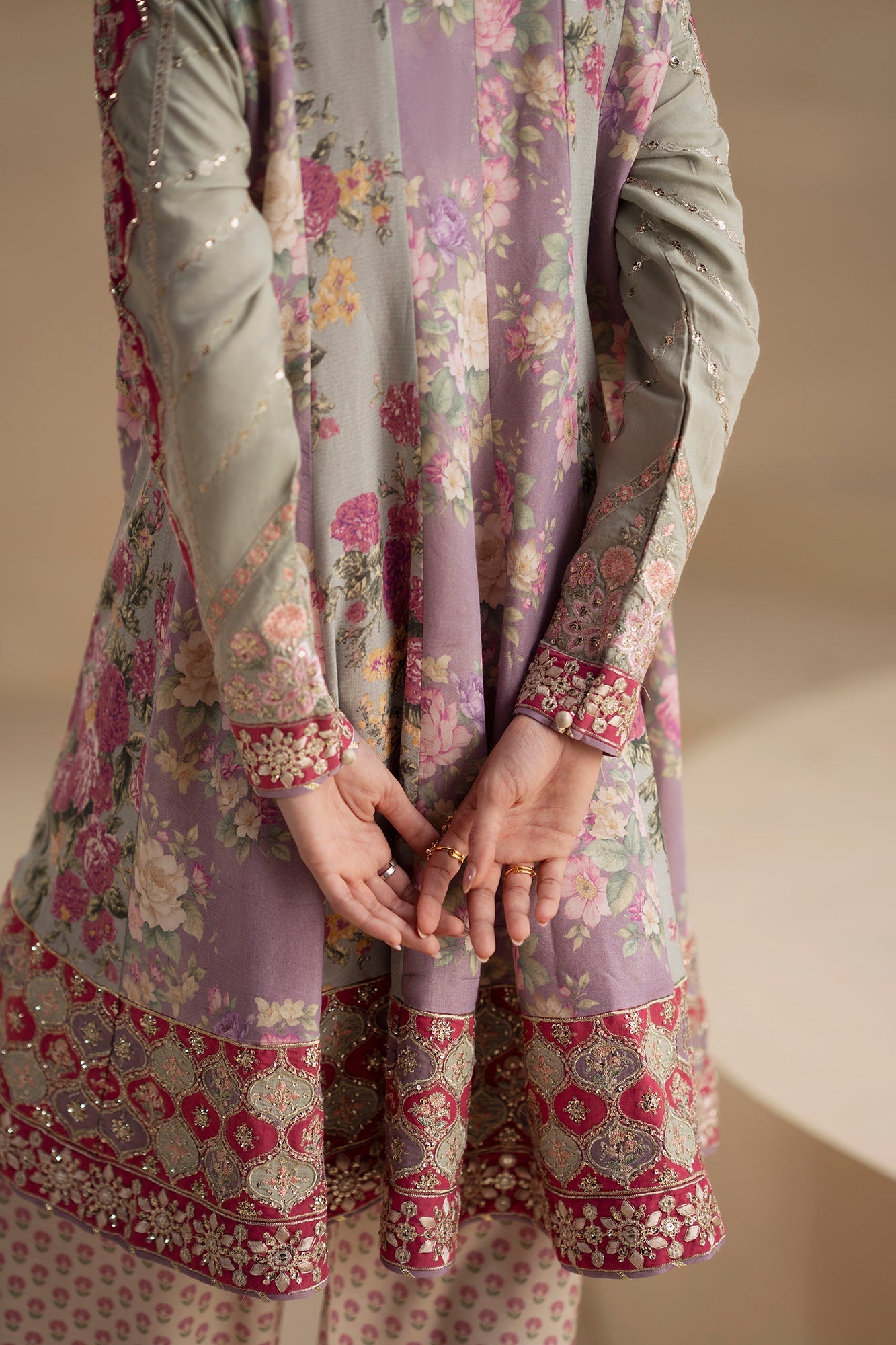 EMBROIDERED SUIT (E0913/104/718) - Image 6