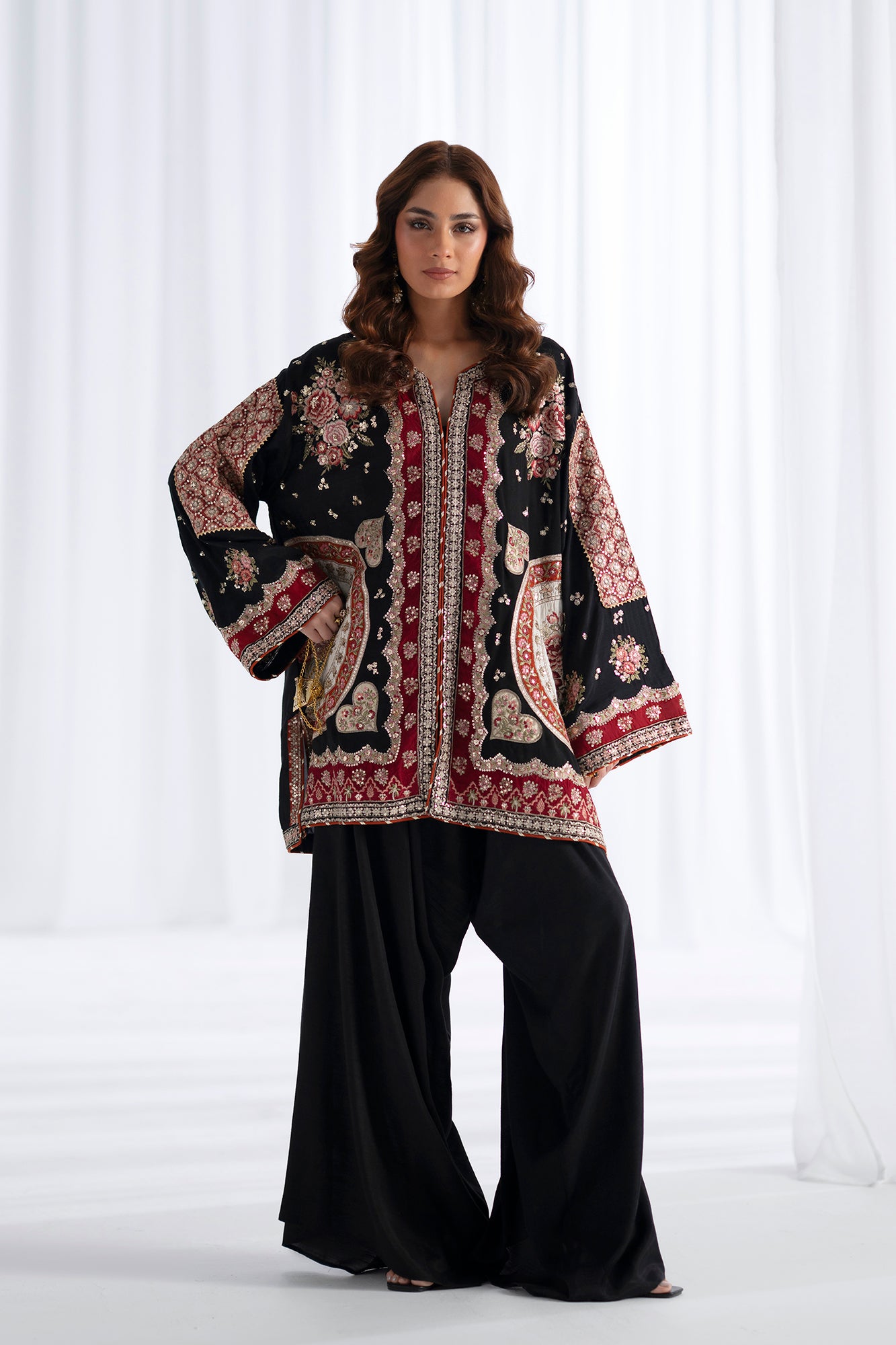 EMBROIDERED SUIT (E0941/104/901) - Image 2