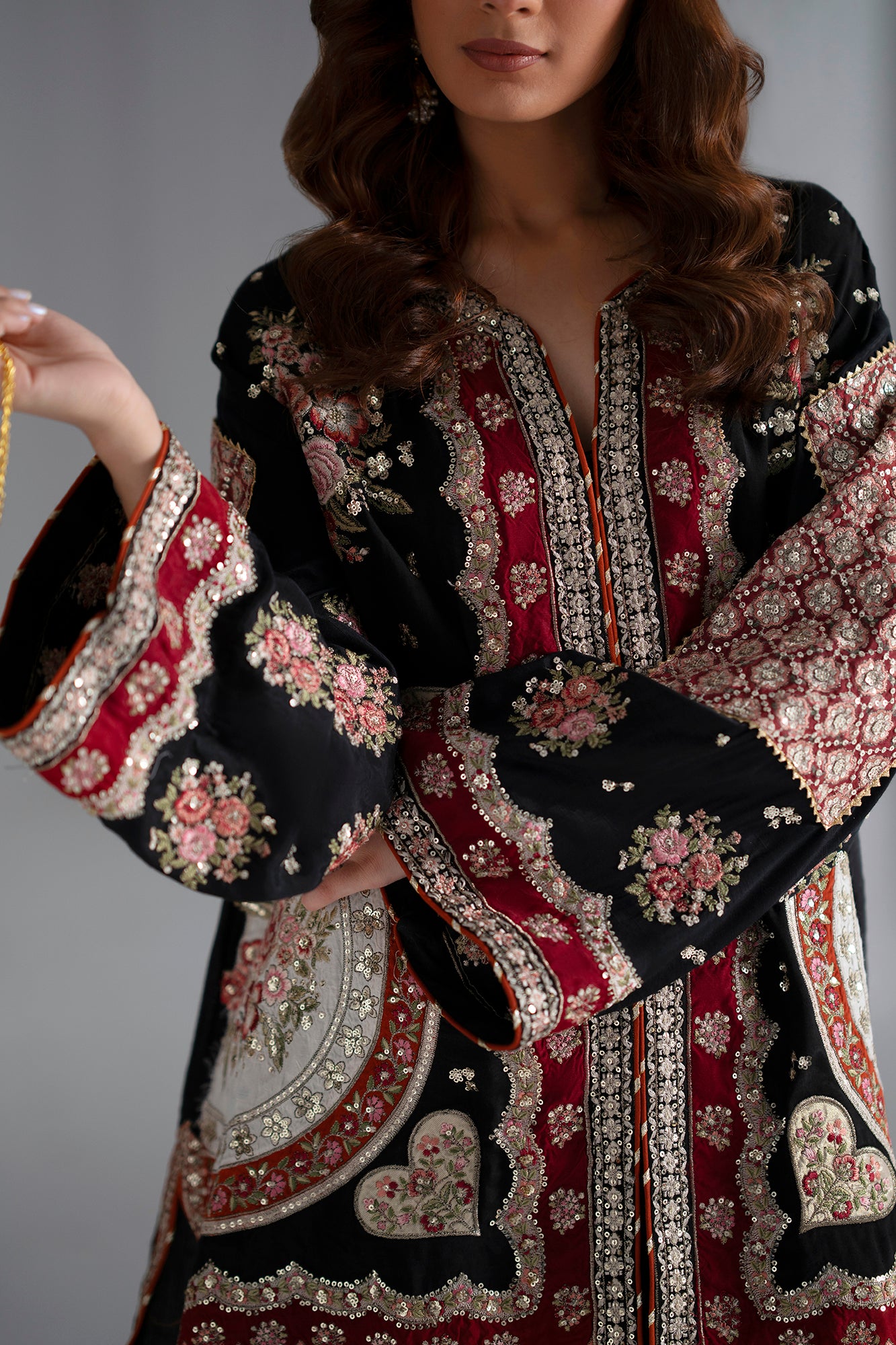 EMBROIDERED SUIT (E0941/104/901) - Image 5