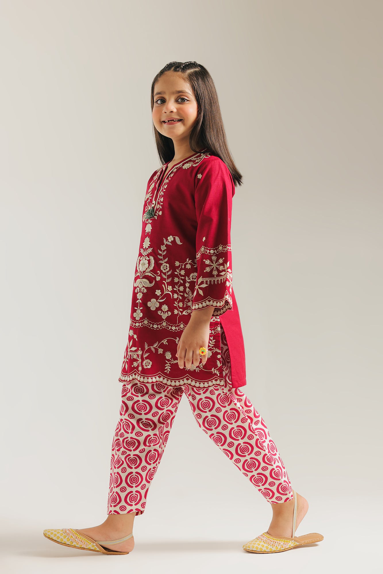 EMBROIDERED SUIT (E1360/402/307)