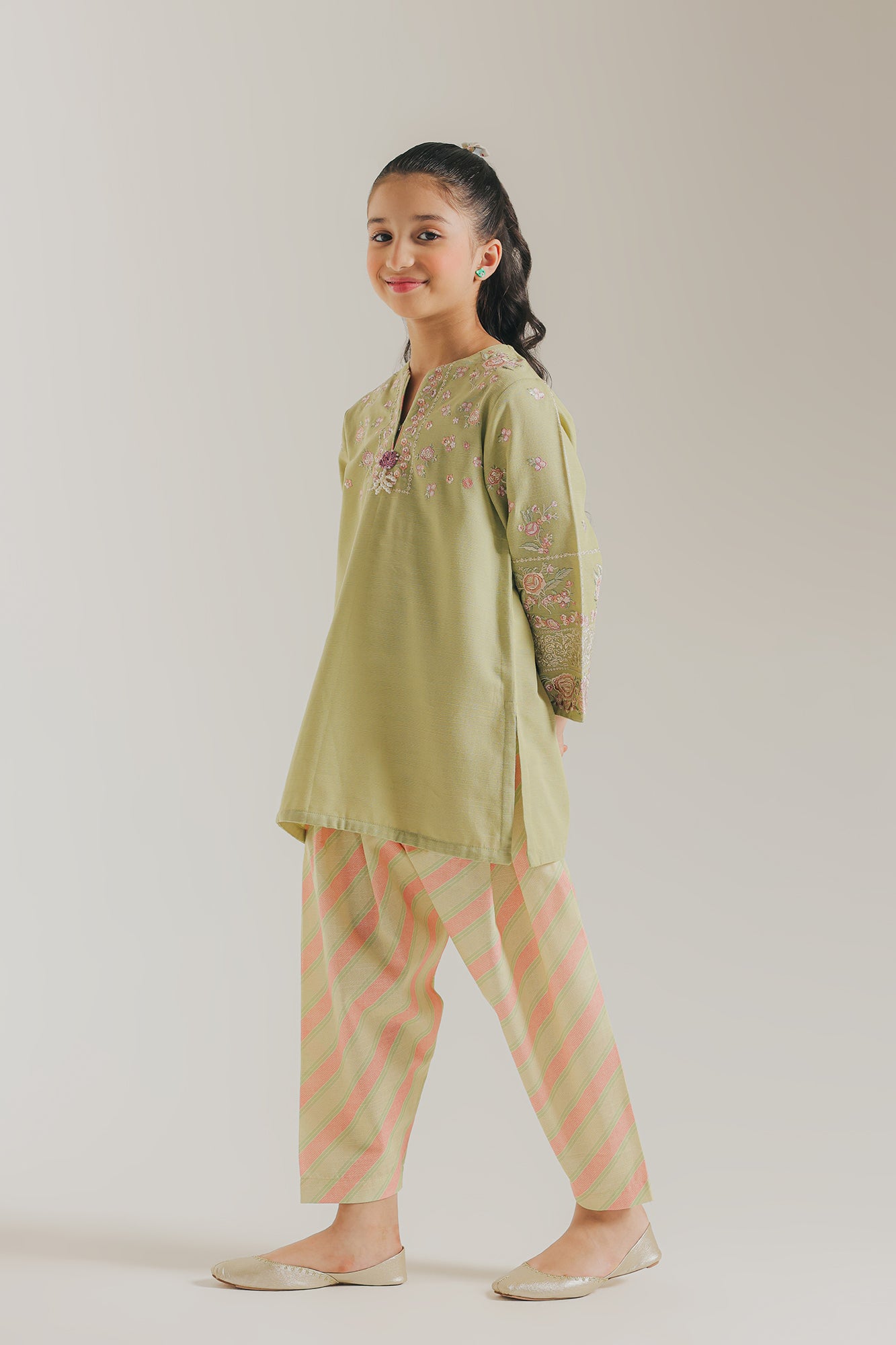 EMBROIDERED SUIT (E1376/402/127) - Image 3