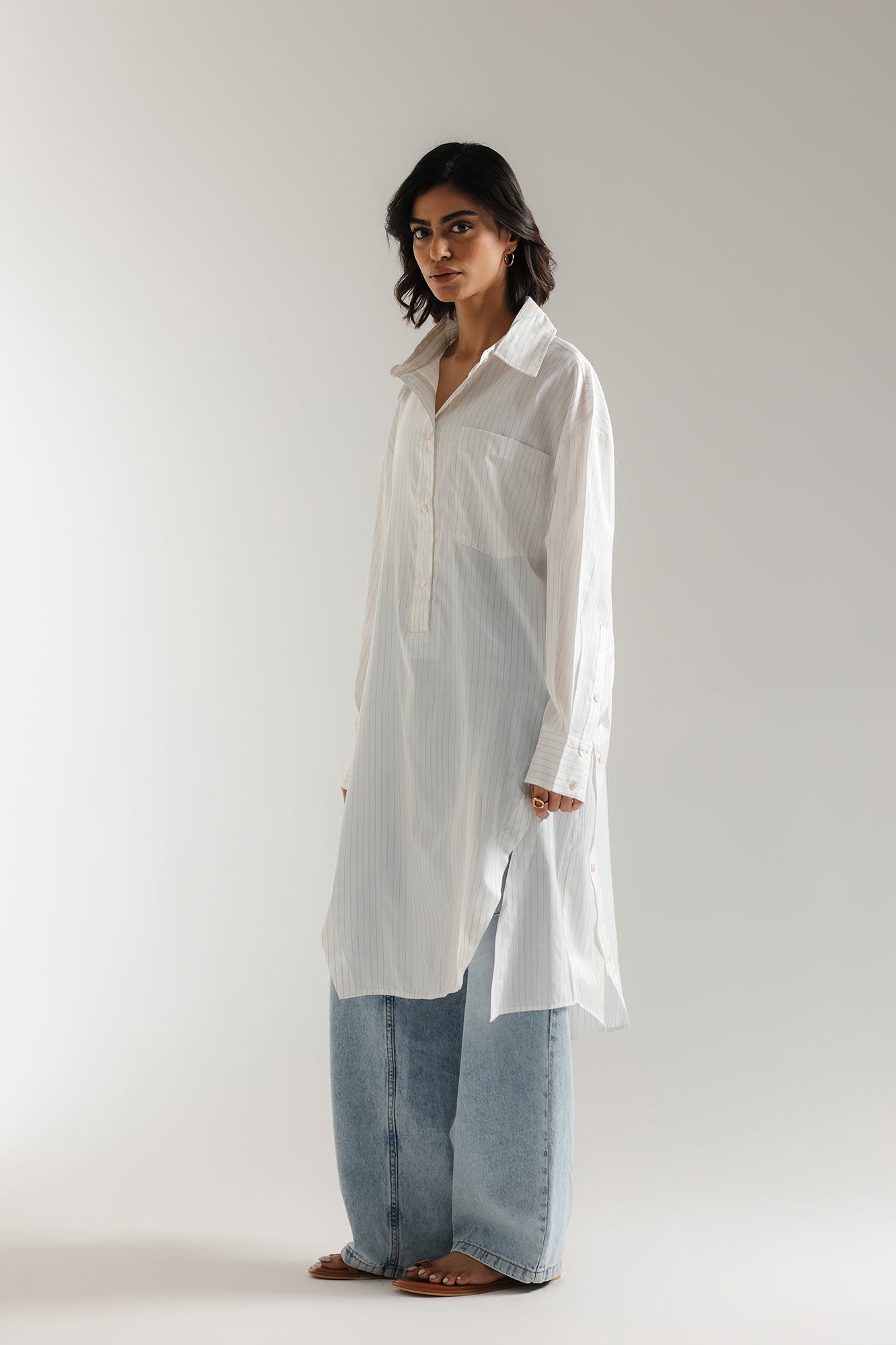 DRESS (E2289/108/001) - Image 2