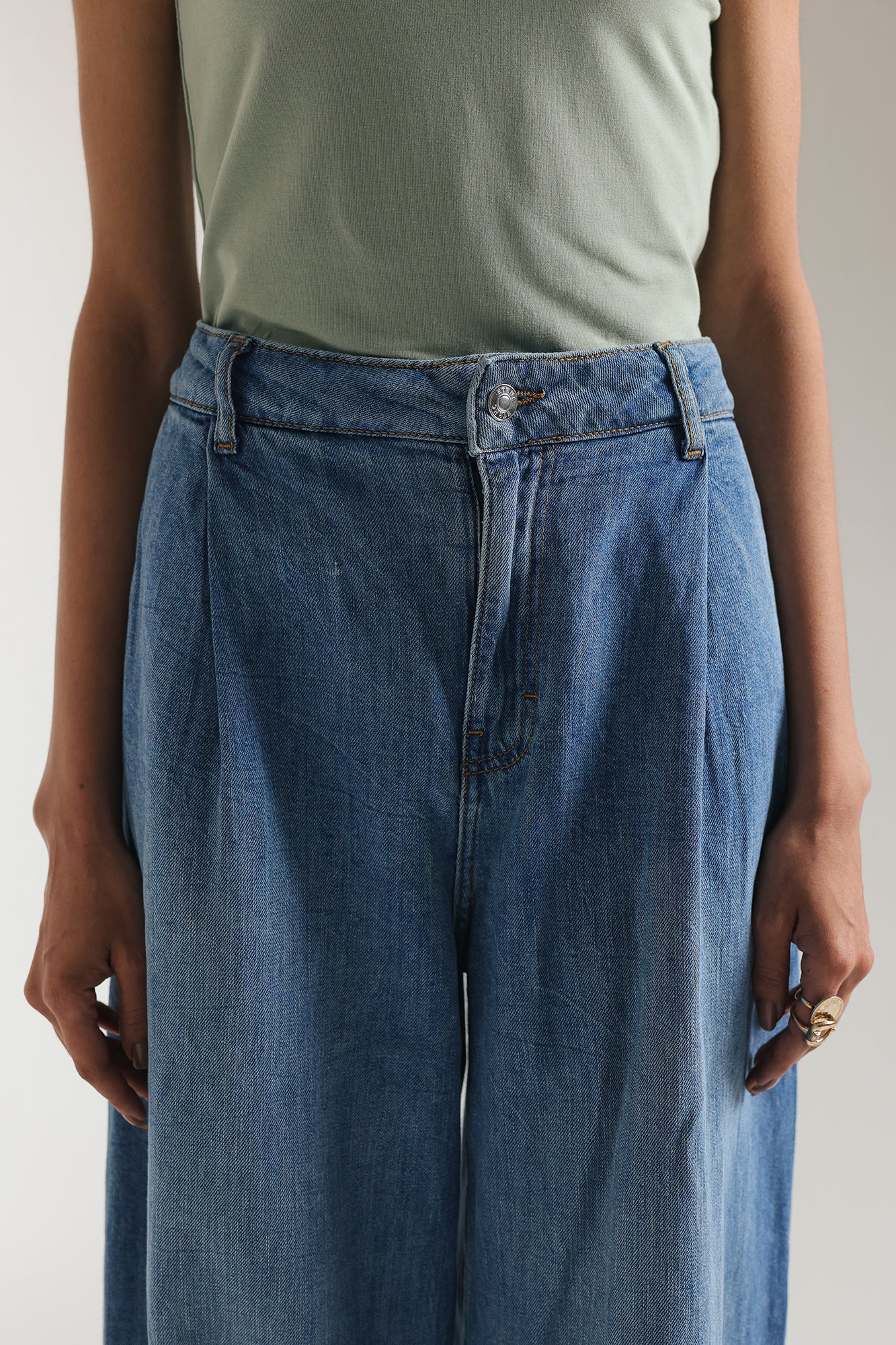JEANS (E2319/108/625) - Image 4
