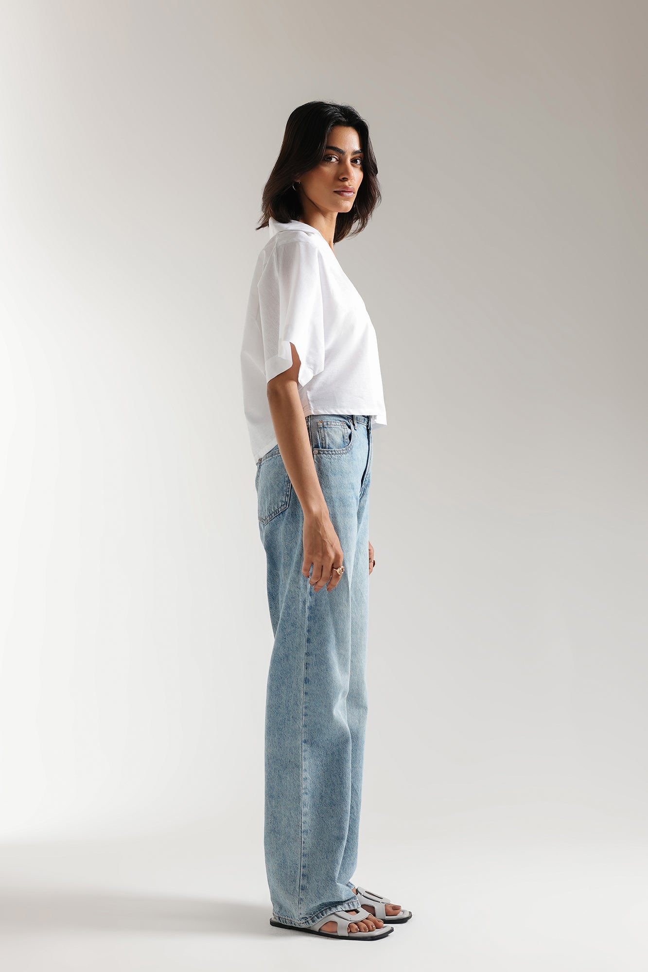 CROPPED BUTTON DOWN SHIRT (E2366/108/001) - Image 2