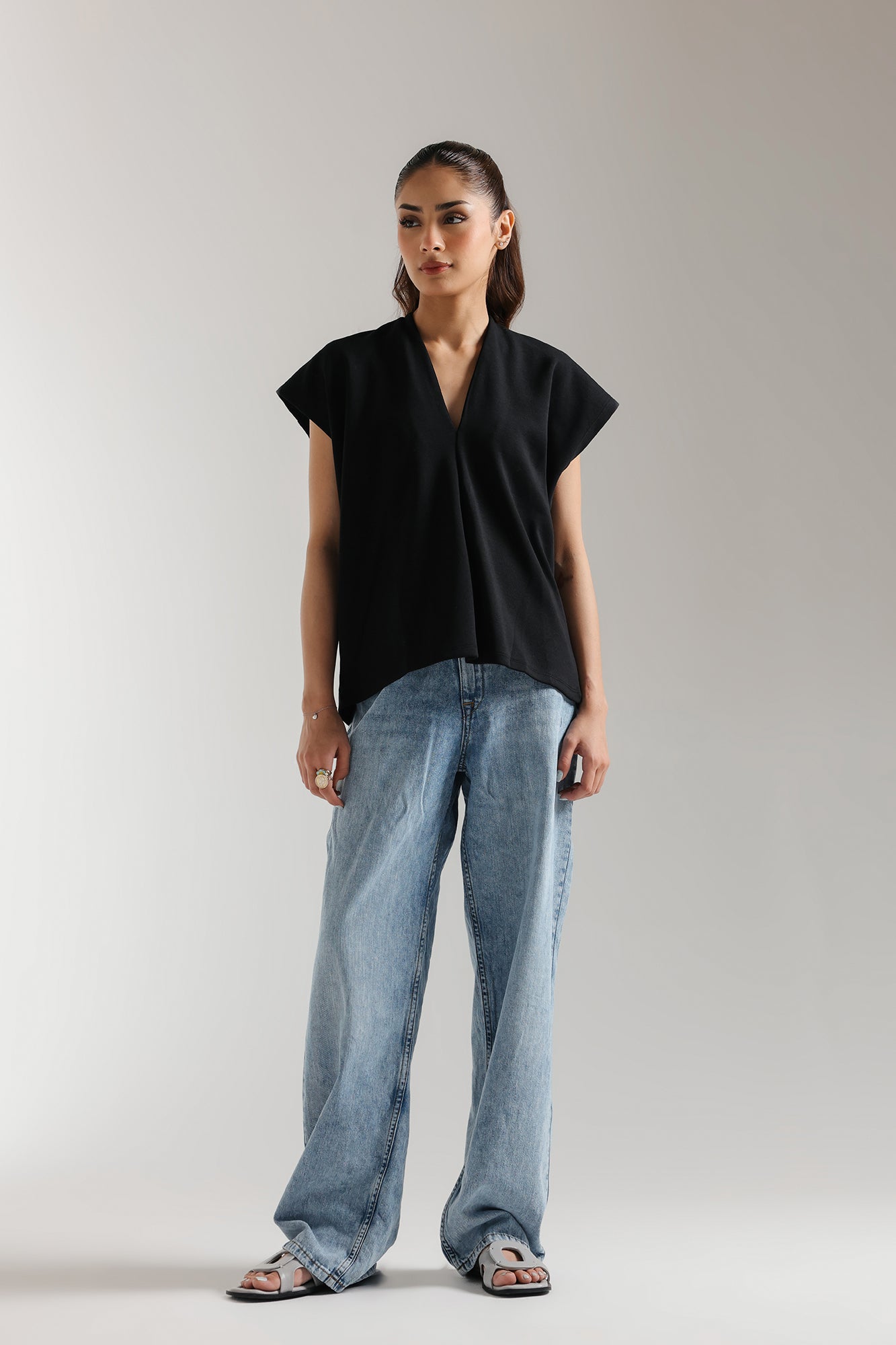 T-SHIRT (E2447/108/901) - Image 2