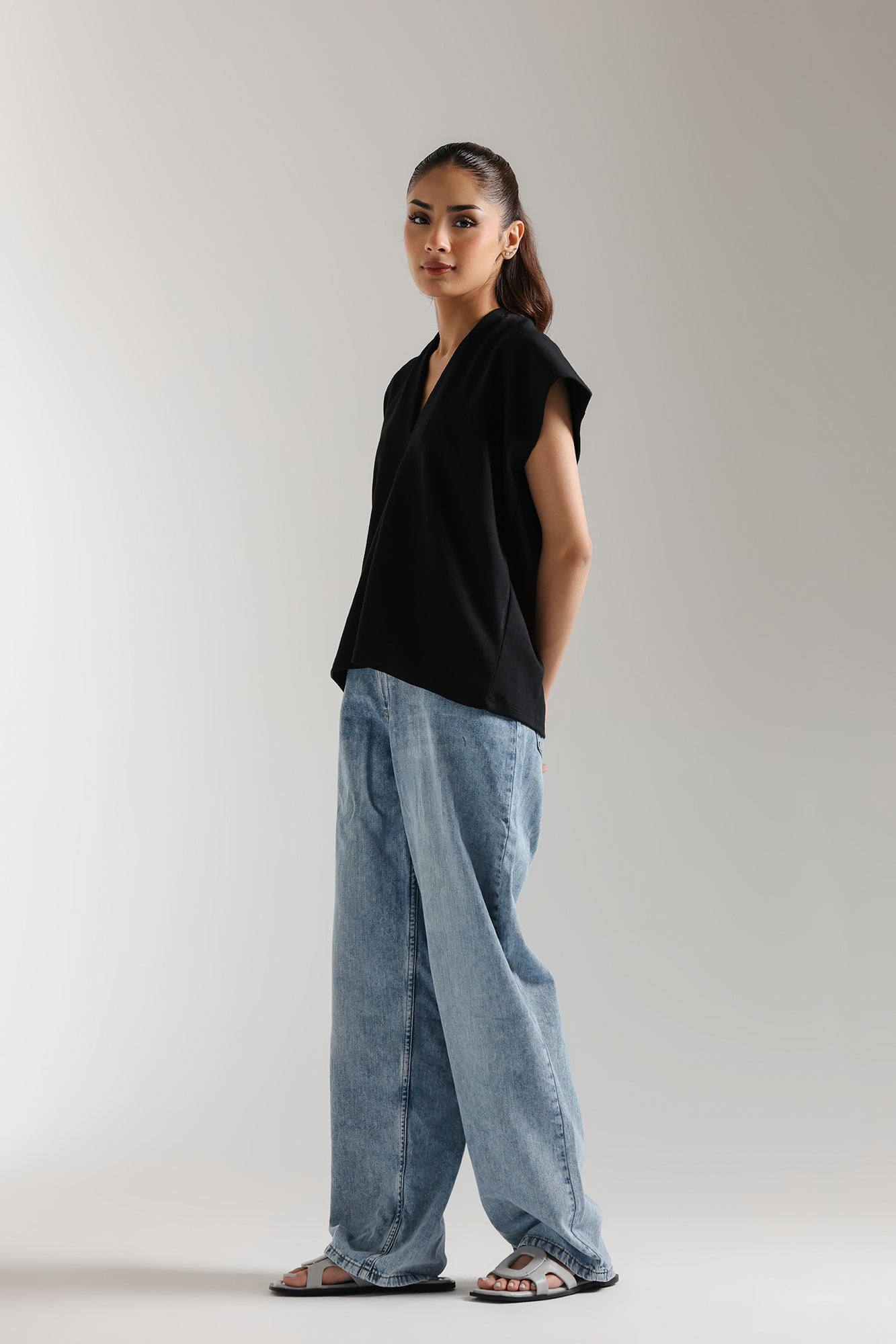 T-SHIRT (E2447/108/901) - Image 3