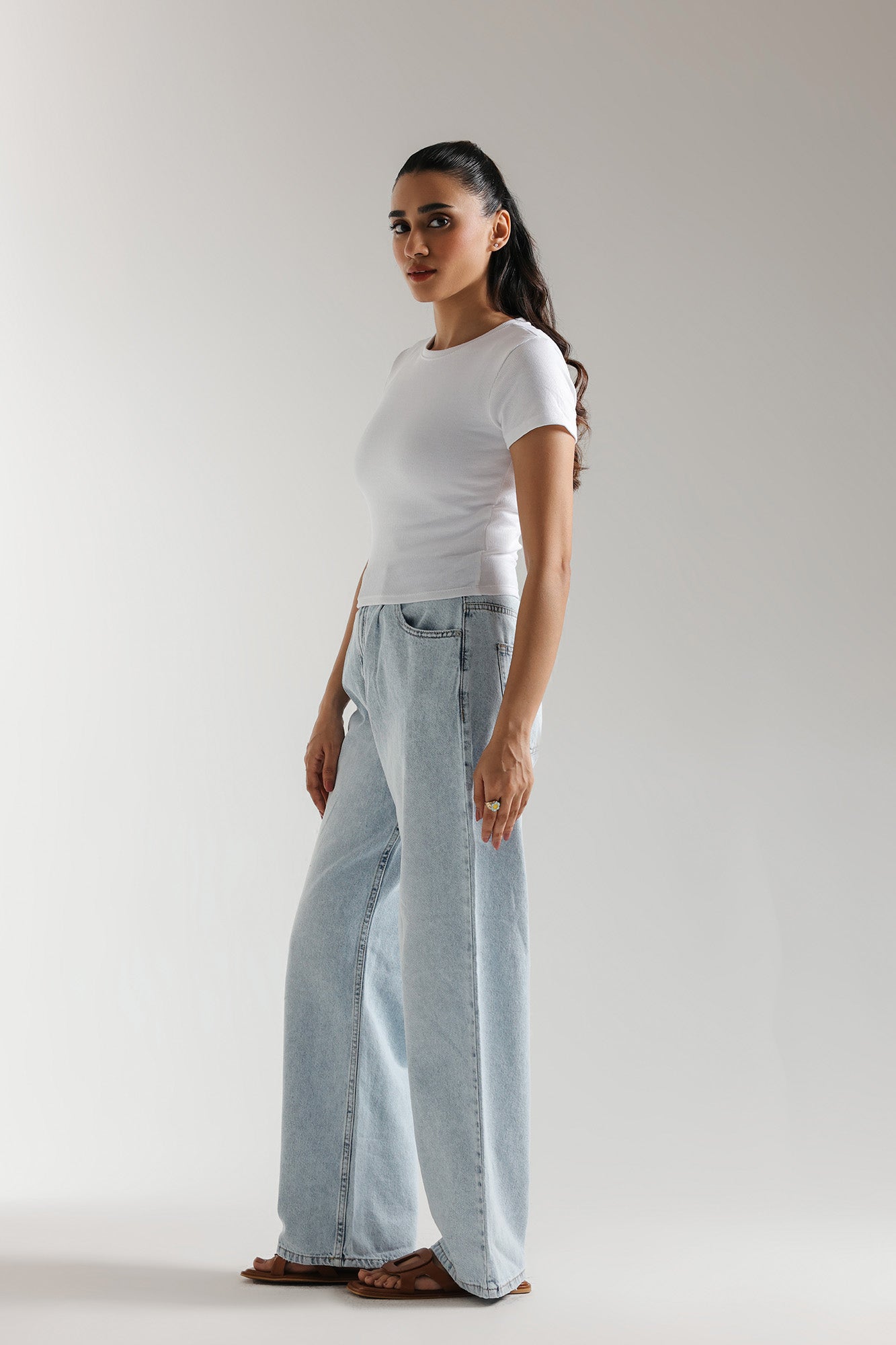 TOP (E2451/108/001) - Image 3