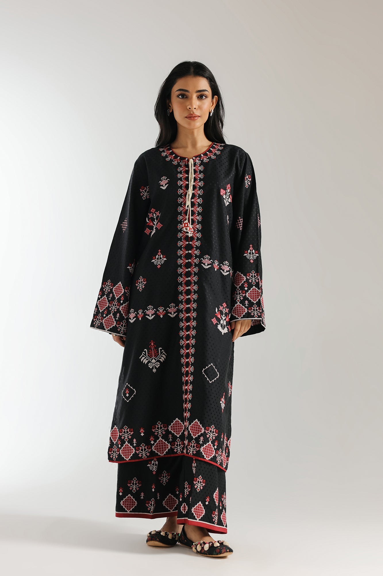 EMBROIDERED SUIT (E2970/103/902) - Image 2