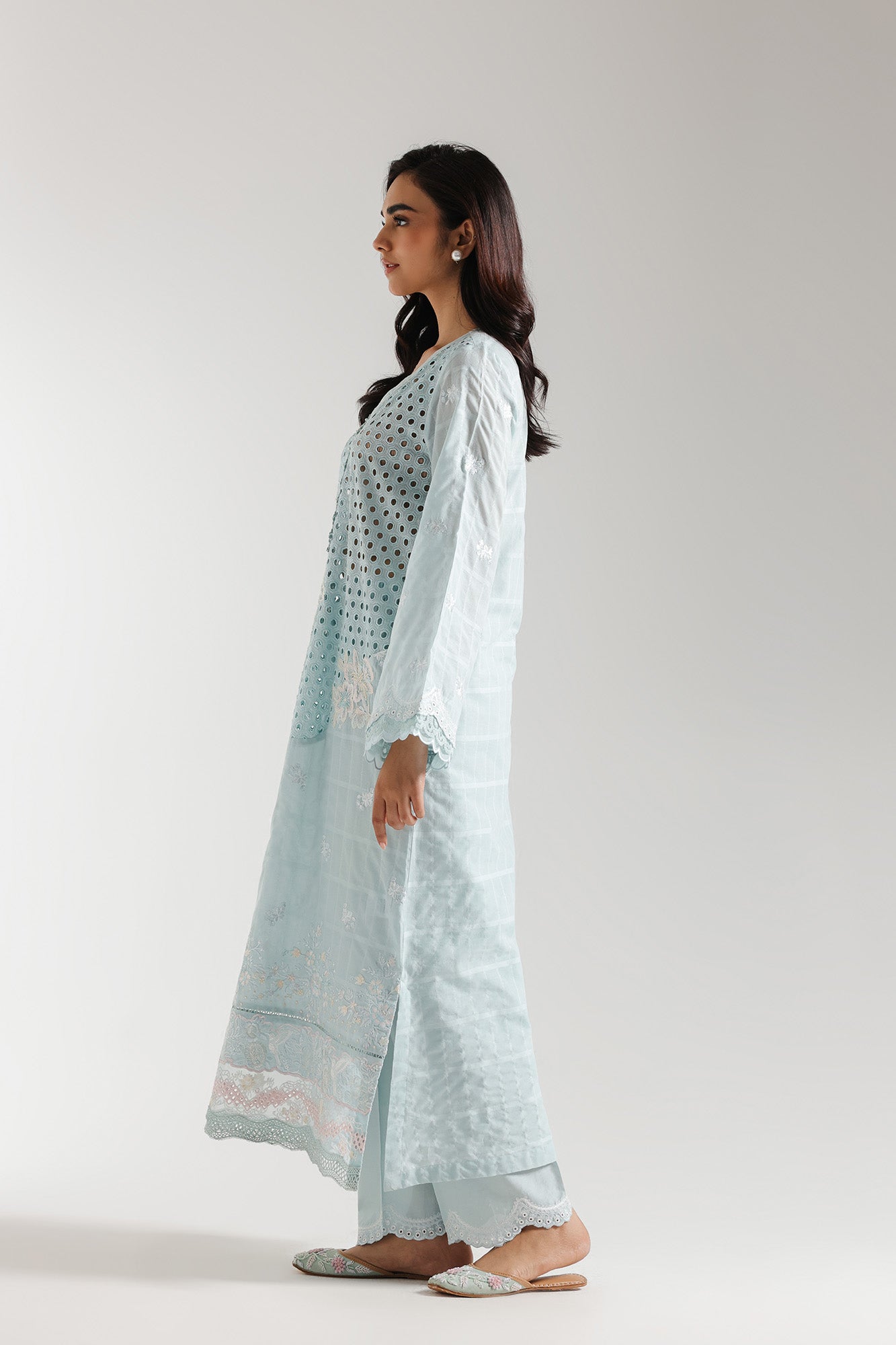 EMBROIDERED SUIT (E3055/103/617) - Image 2