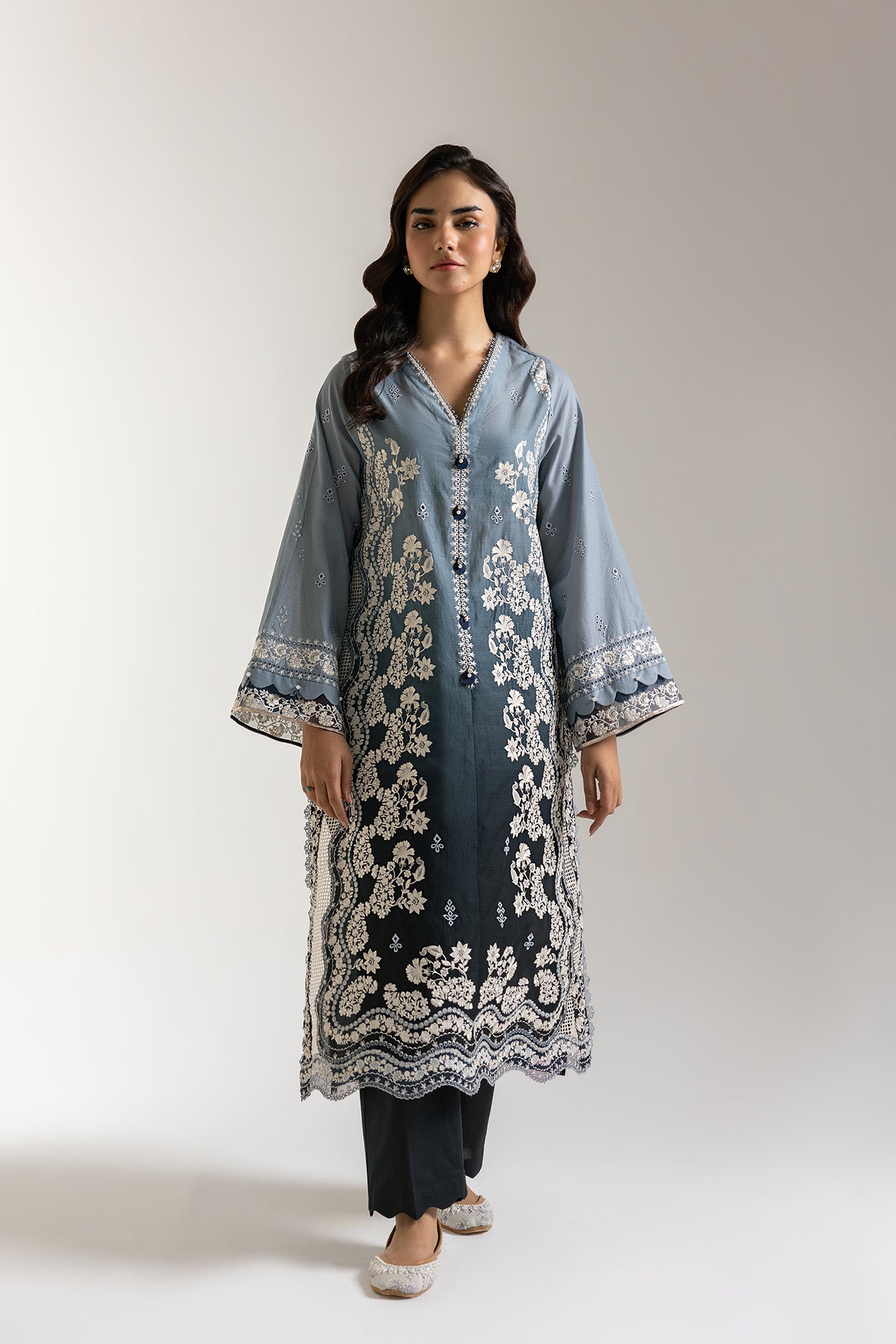EMBROIDERED SUIT (E3106/103/907) - Image 2