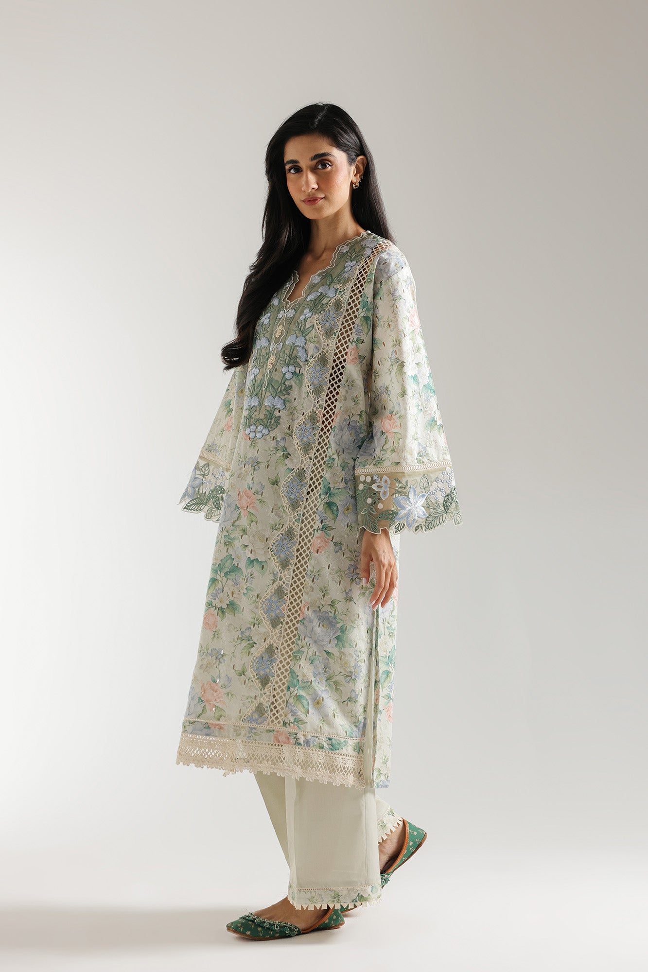 EMBROIDERED SUIT (E3175/103/130) - Image 3