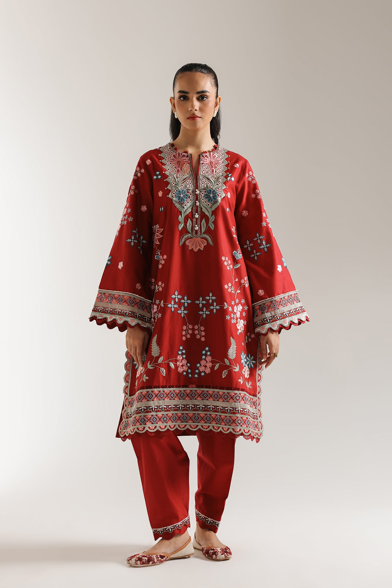 EMBROIDERED SUIT (E103/405/3216) - Image 2