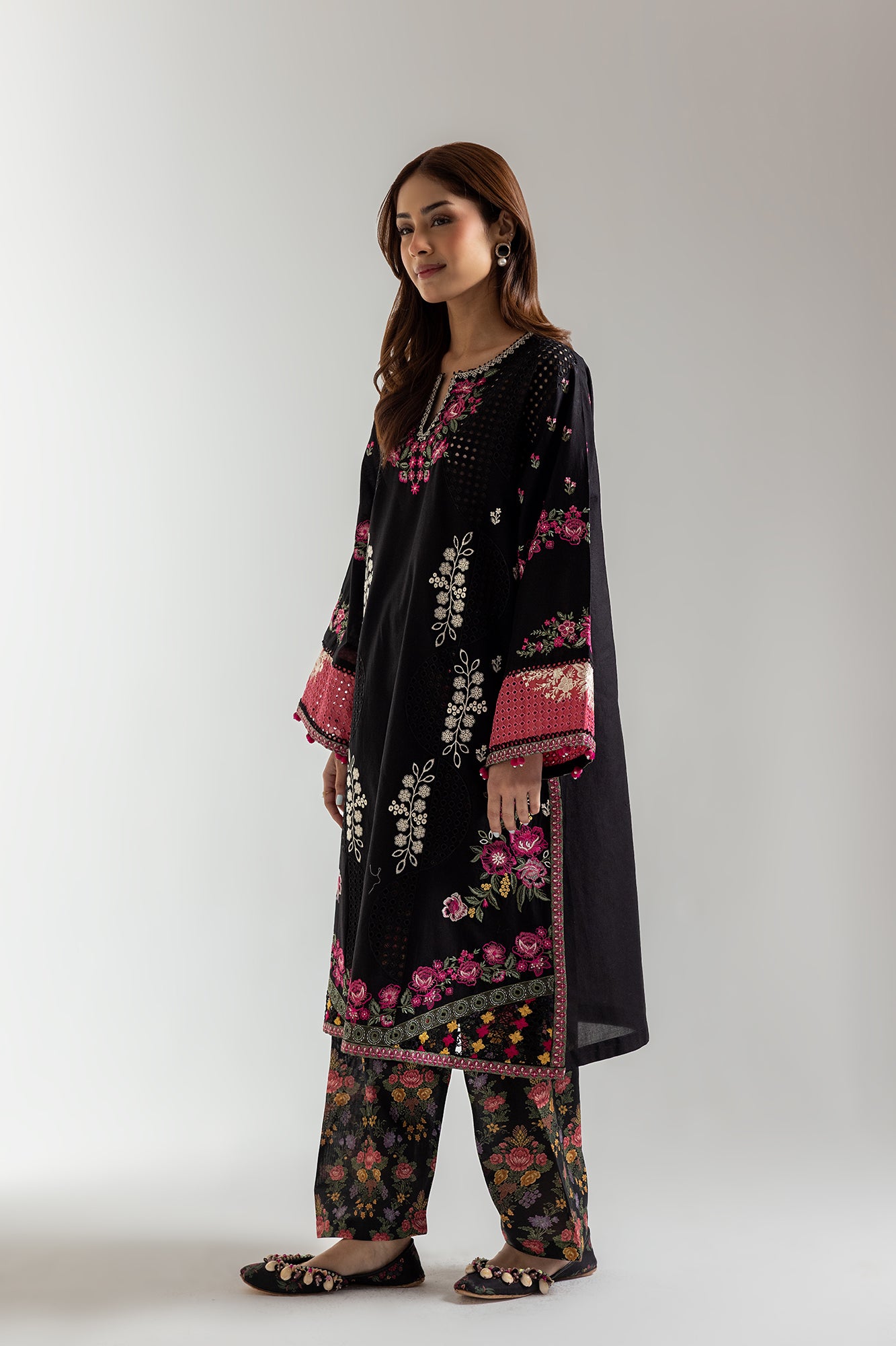EMBROIDERED SUIT (E103/902/3243) - Image 2