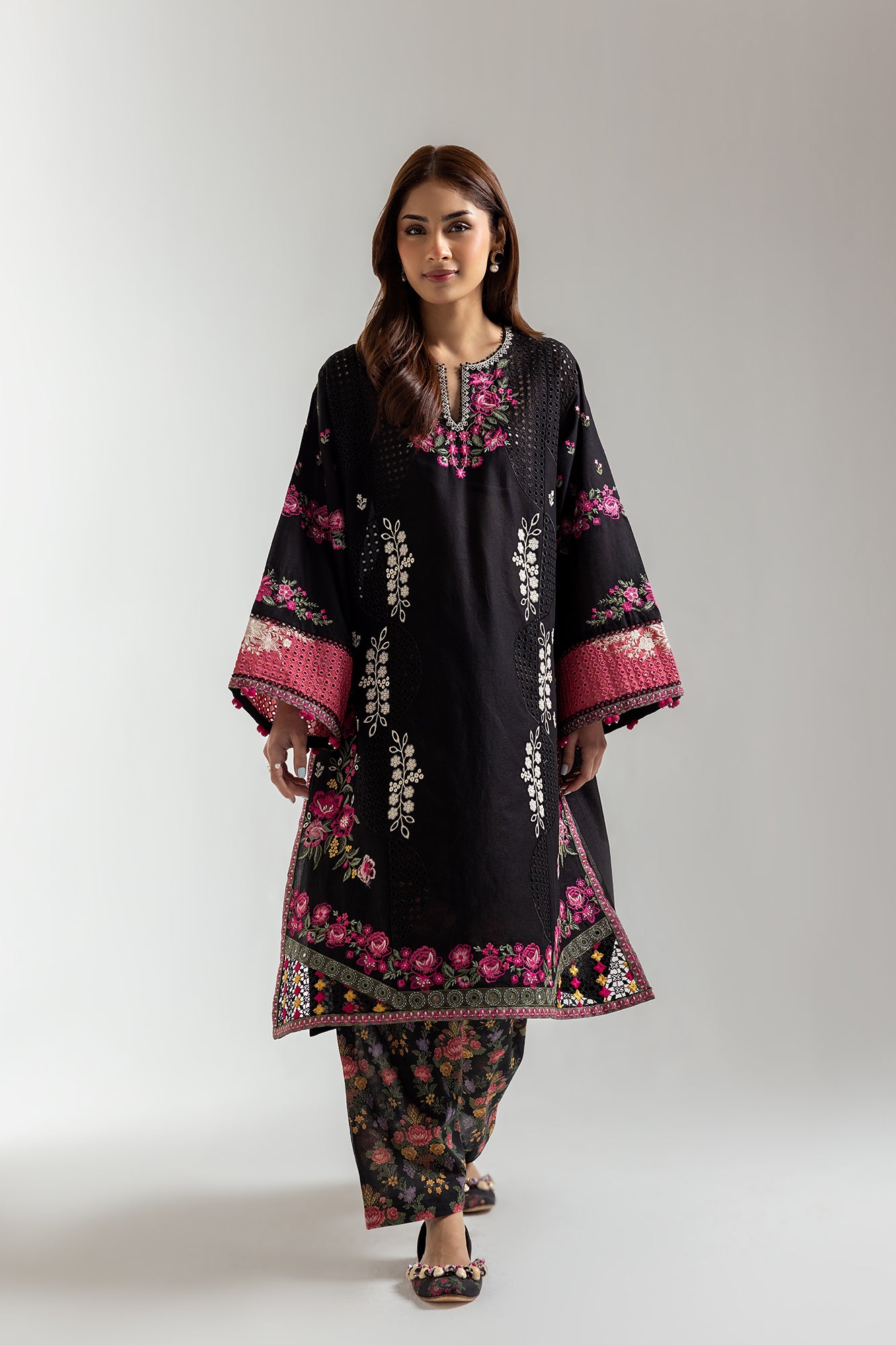 EMBROIDERED SUIT (E103/902/3243) - Image 4