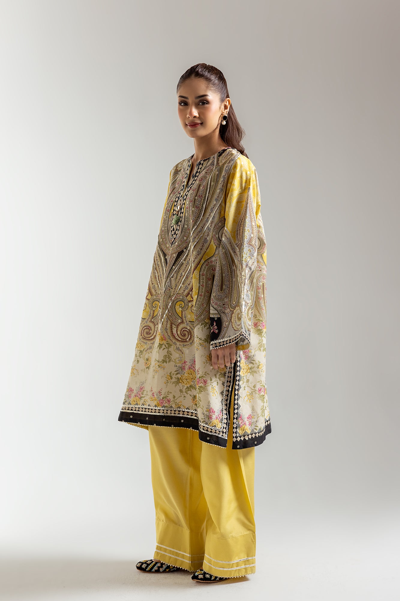 EMBROIDERED SUIT (E3246/103/101) - Image 2