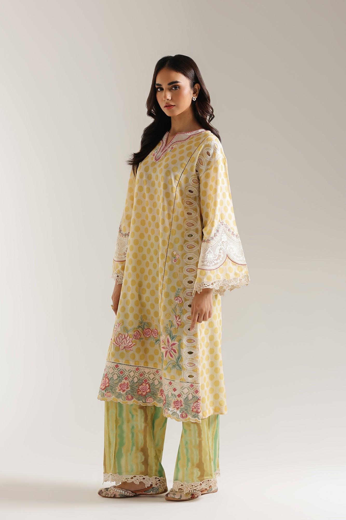EMBROIDERED SUIT (E103/110/3268) - Image 3