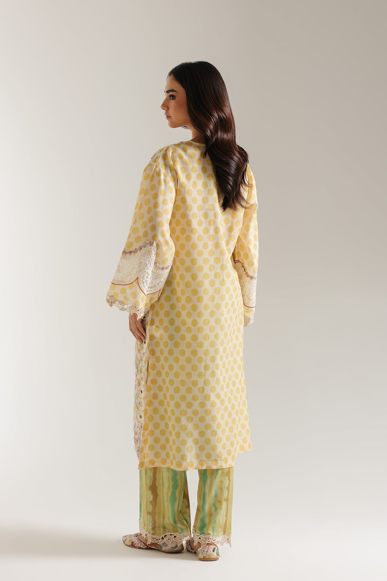 EMBROIDERED SUIT (E103/110/3268) - Image 4