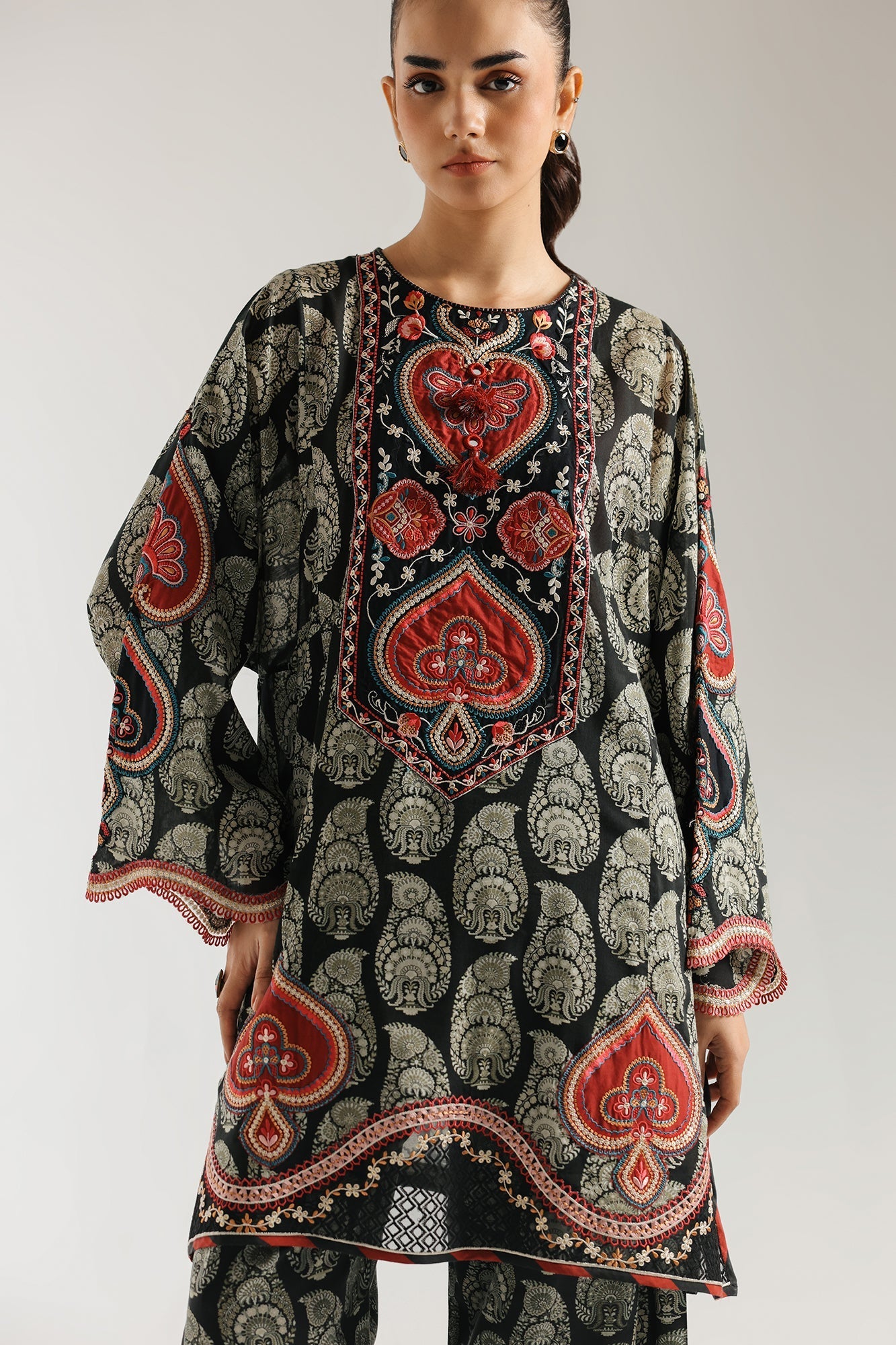 EMBROIDERED SUIT (E103/902/3296) - Image 5