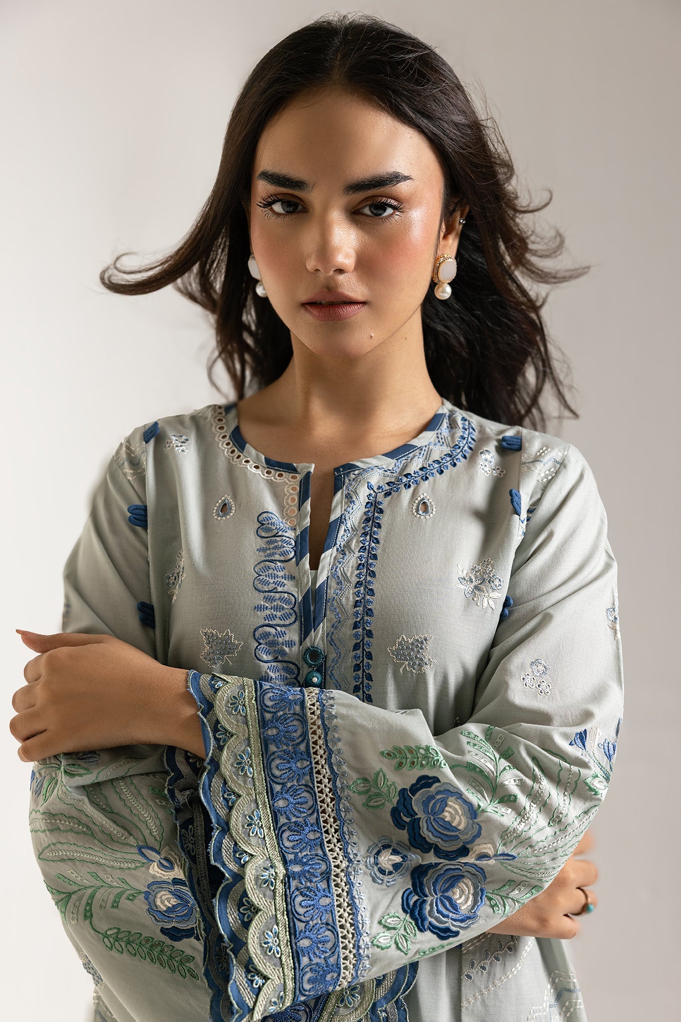 EMBROIDERED SUIT (E103/720/3309) - Image 5