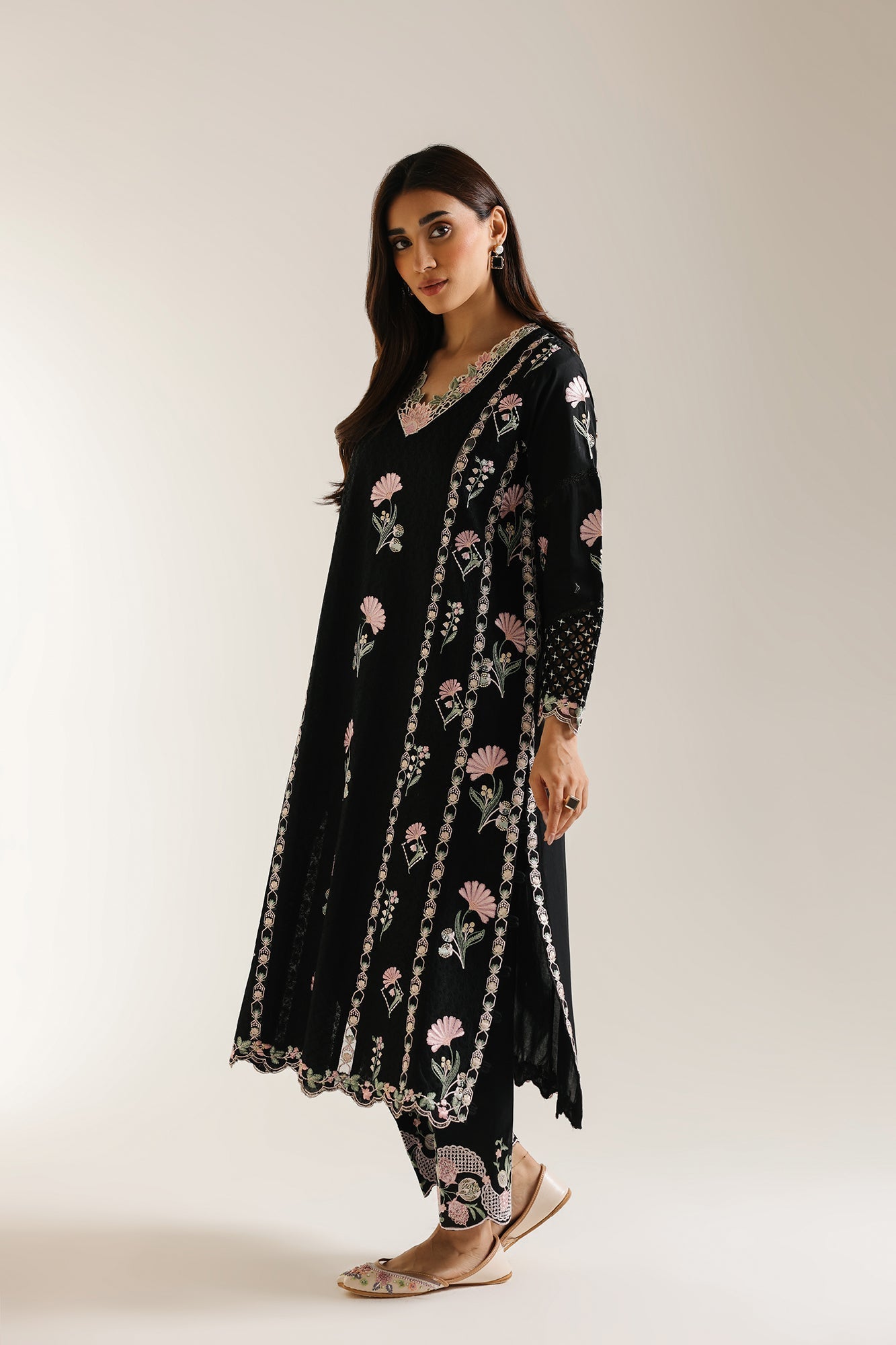EMBROIDERED SUIT (E103/902/3313) - Image 2