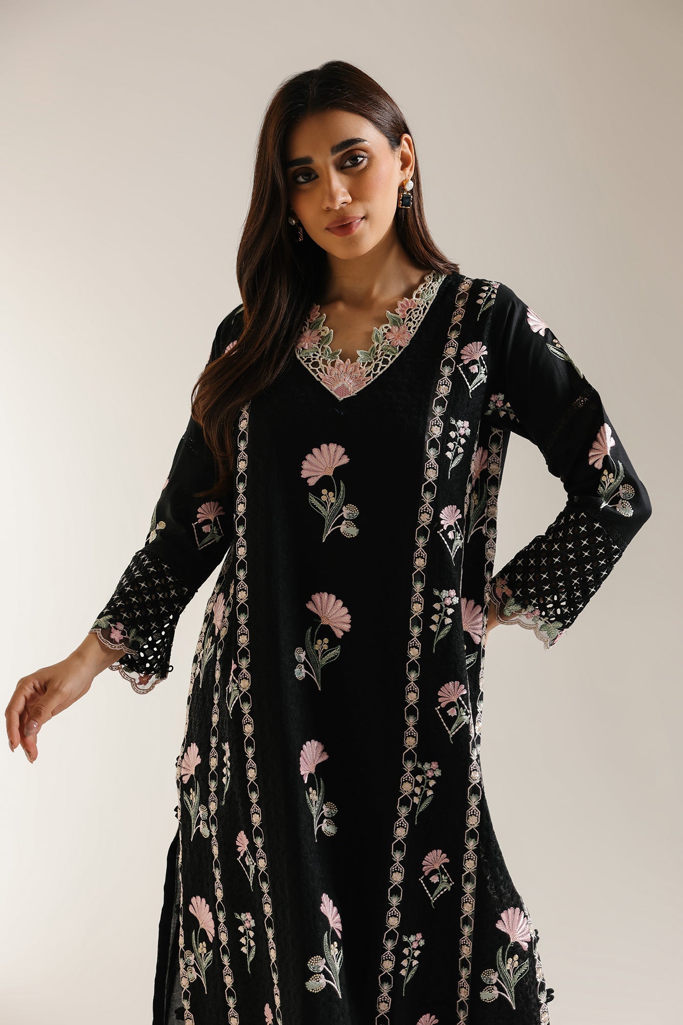 EMBROIDERED SUIT (E103/902/3313) - Image 4