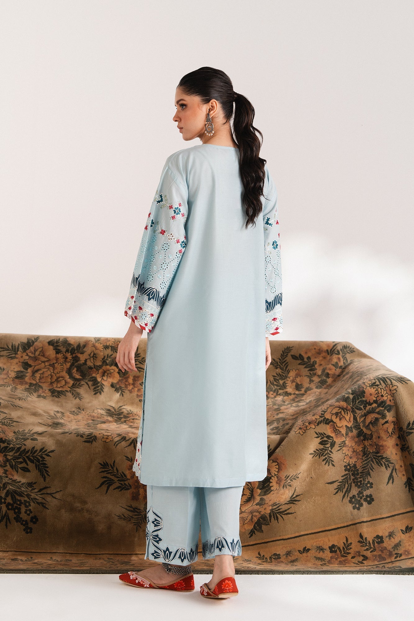 EMBROIDERED SUIT (E103/617/3317) - Image 4