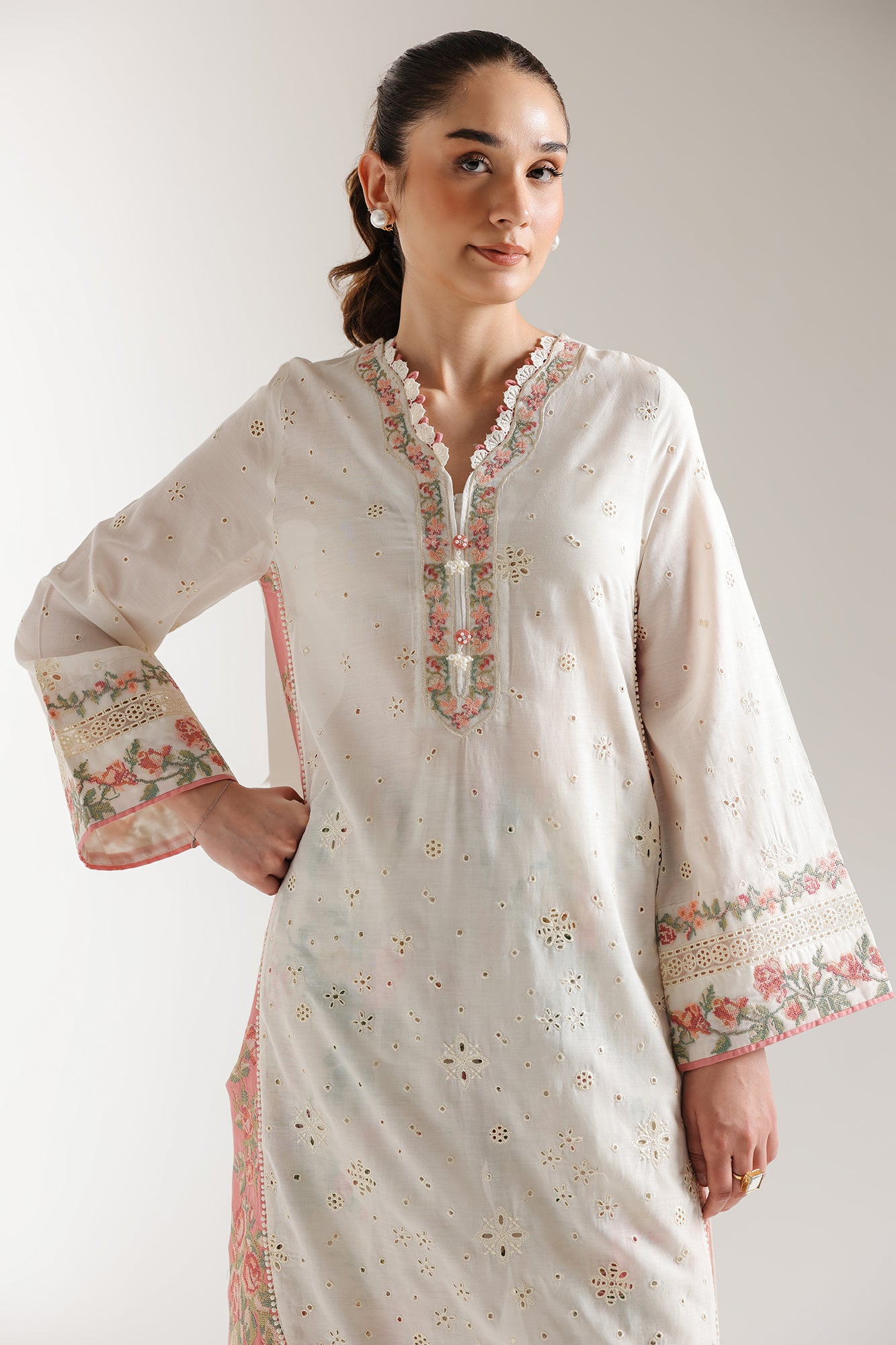 EMBROIDERED SUIT (E3342/103/002) - Image 5