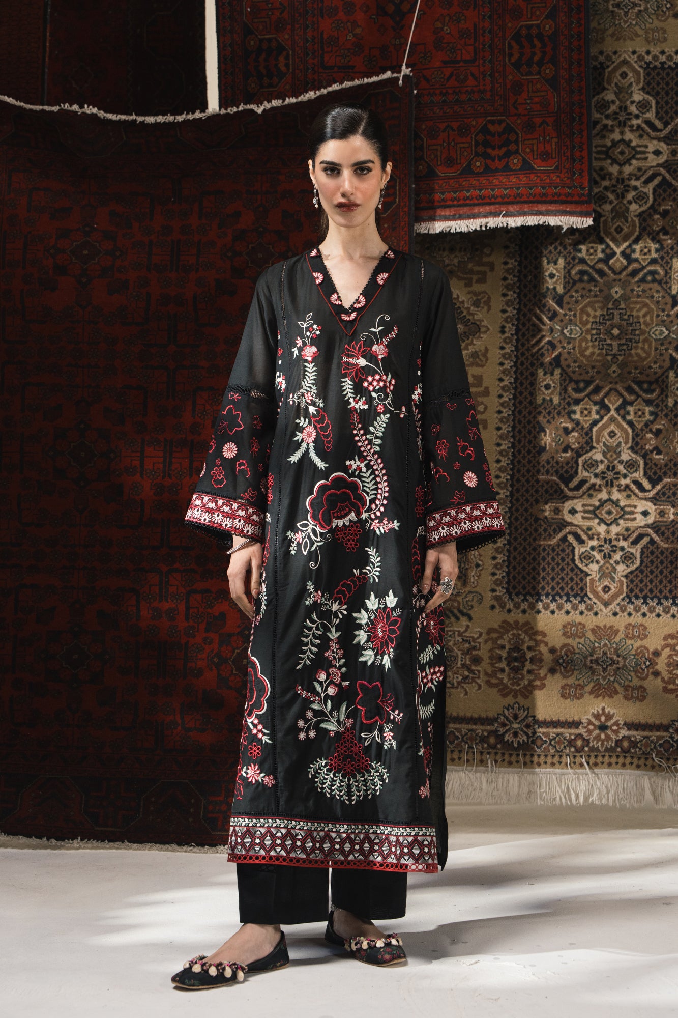 EMBROIDERED SUIT (E3352/103/902) - Image 2