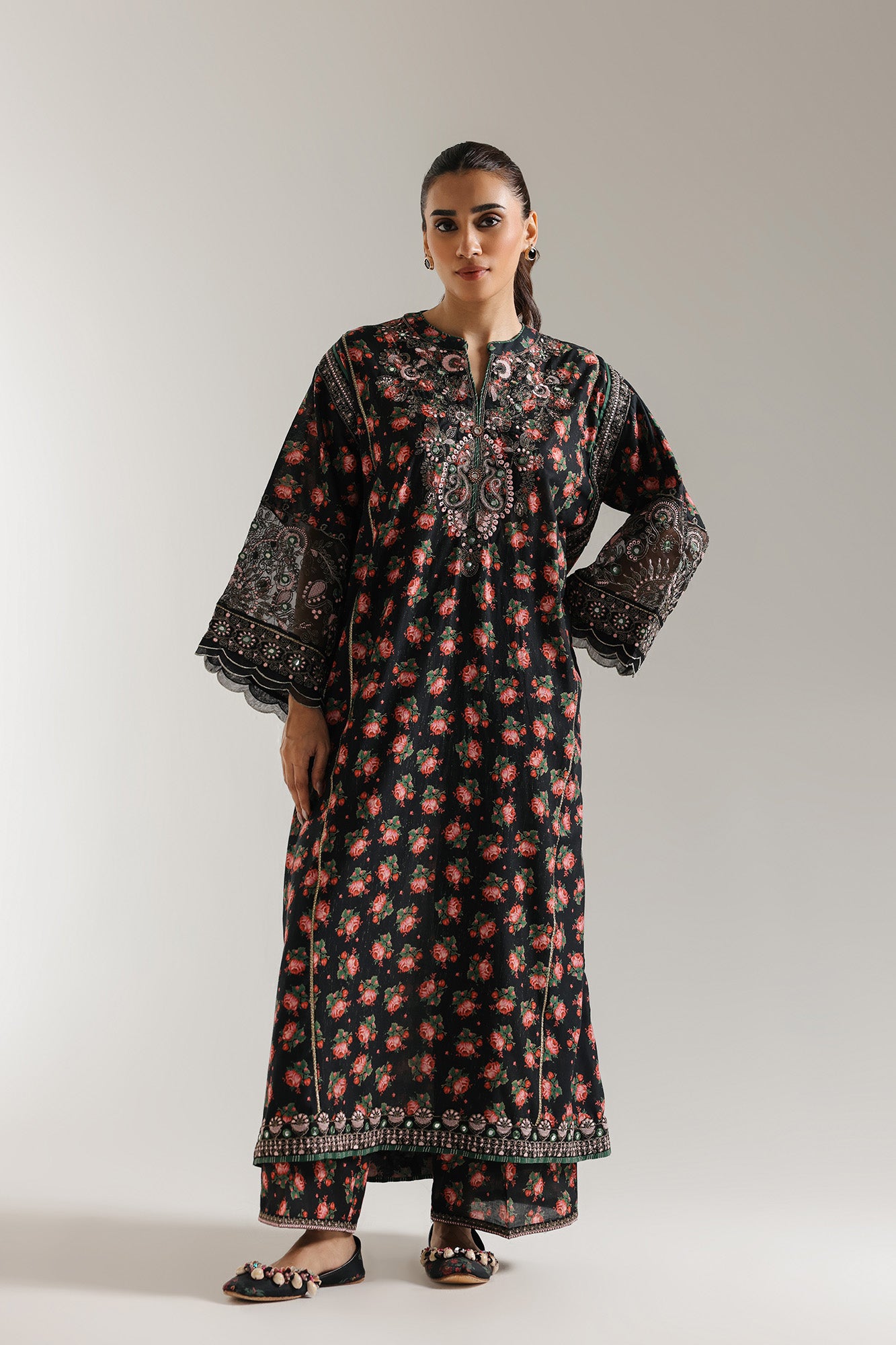 EMBROIDERED SUIT (E103/902/3367) - Image 2