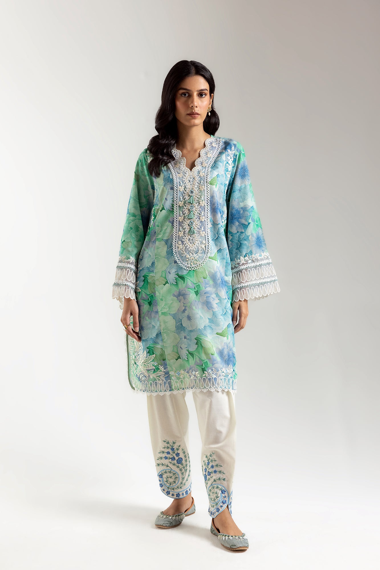 EMBROIDERED SUIT (E103/615/3372) - Image 2