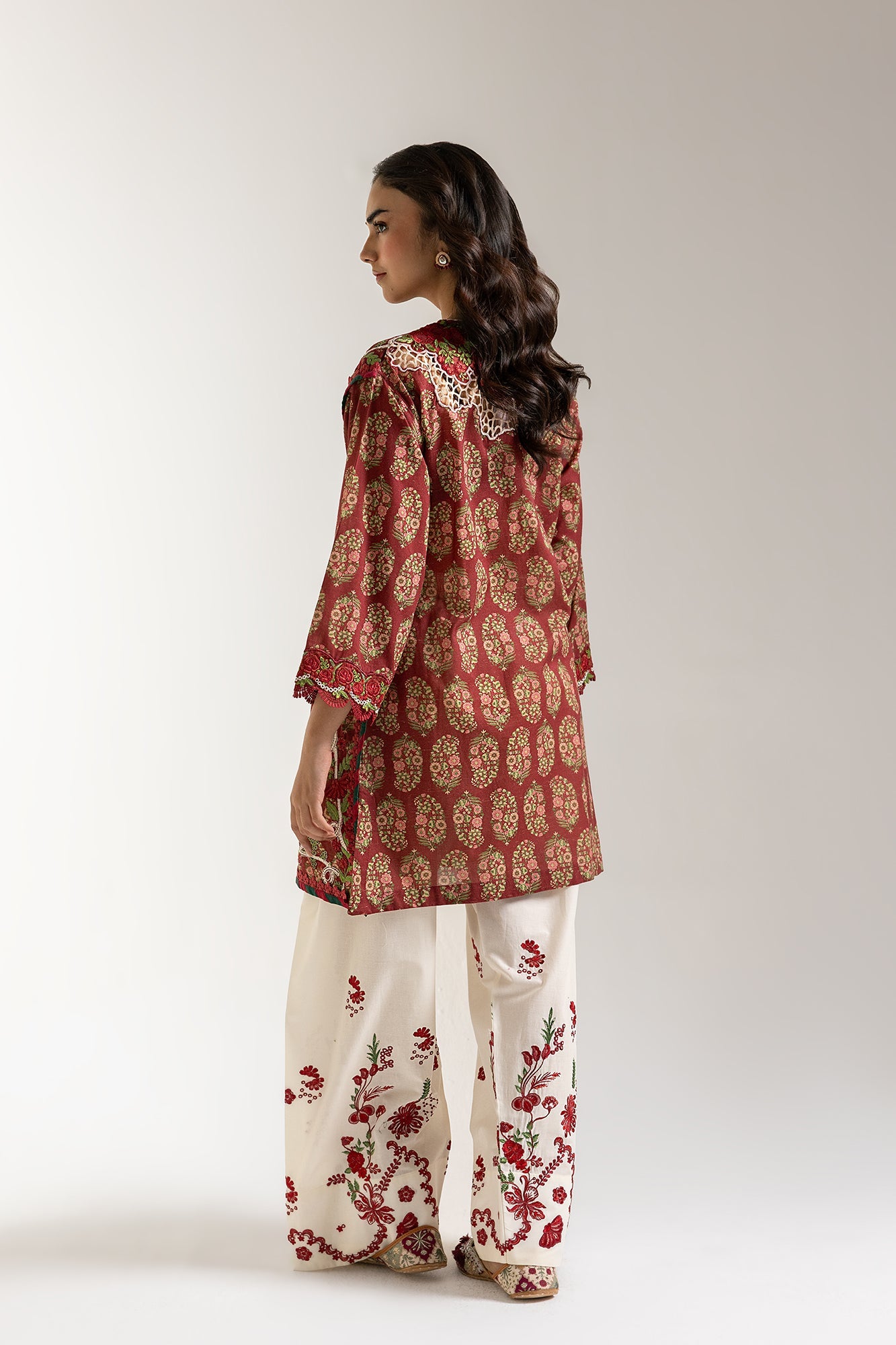 EMBROIDERED SUIT (E103/415/3377) - Image 3