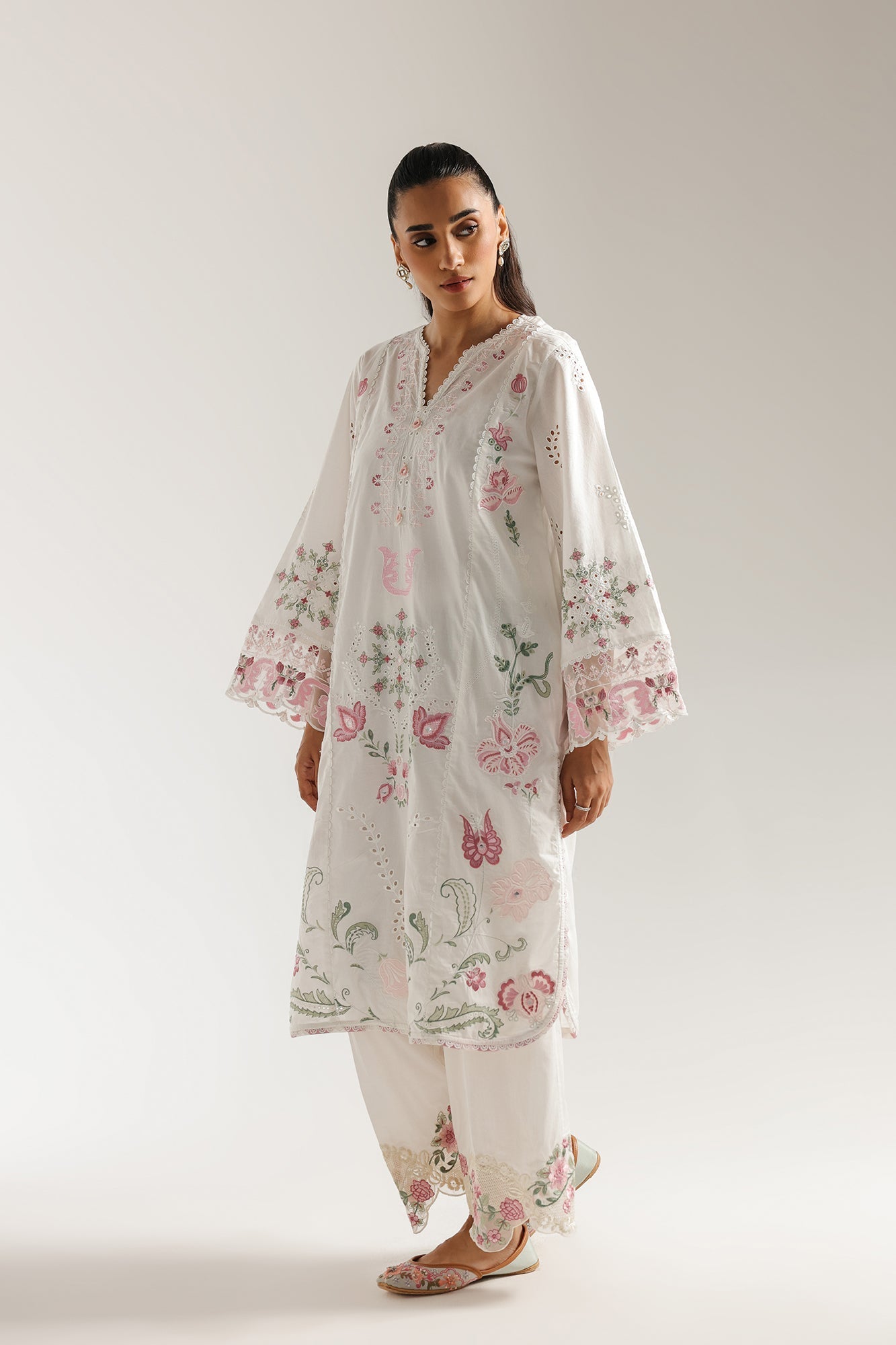 EMBROIDERED SUIT (E3393/103/003) - Image 2