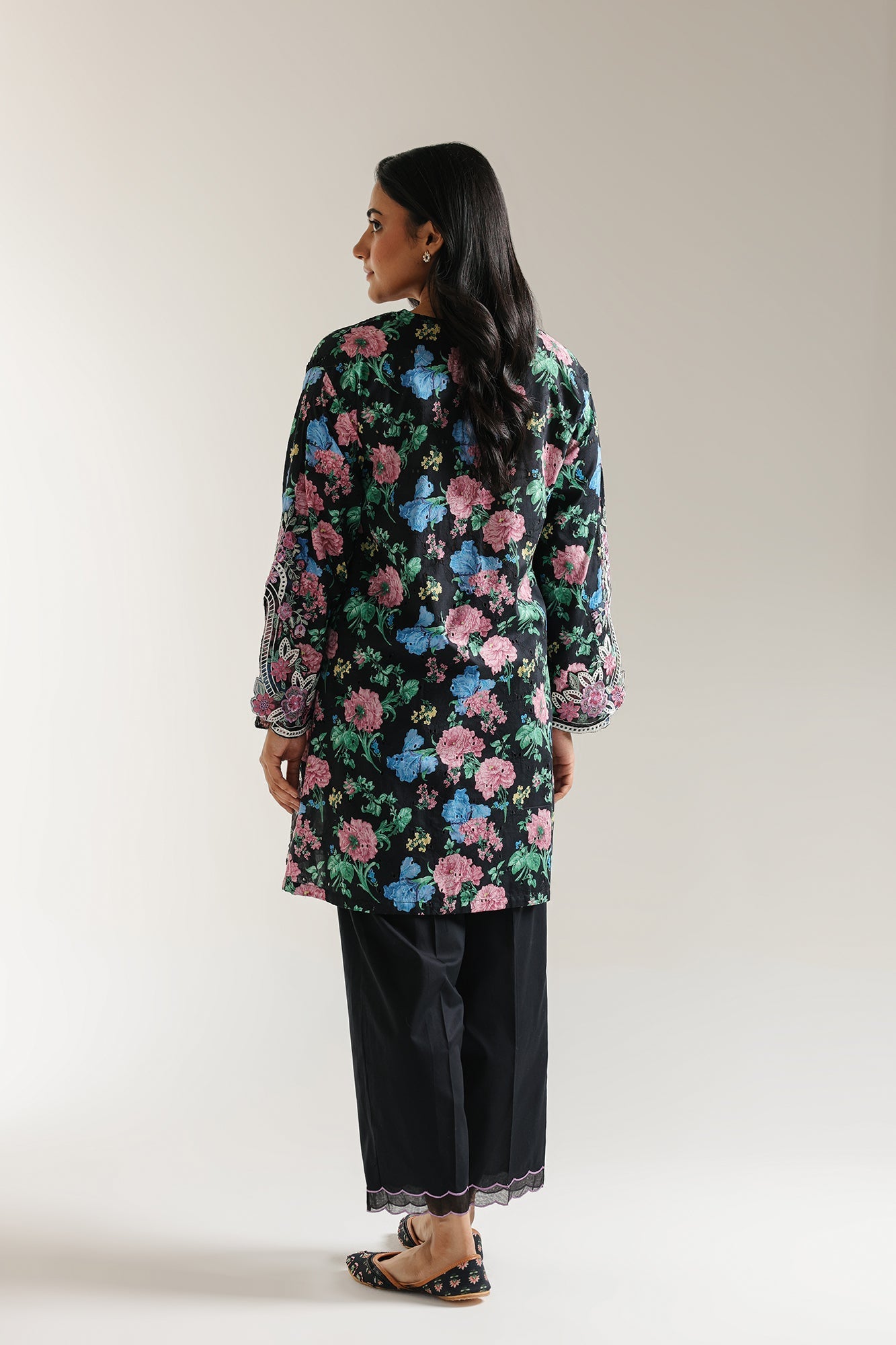 EMBROIDERED SUIT (E3406/103/614) - Image 3
