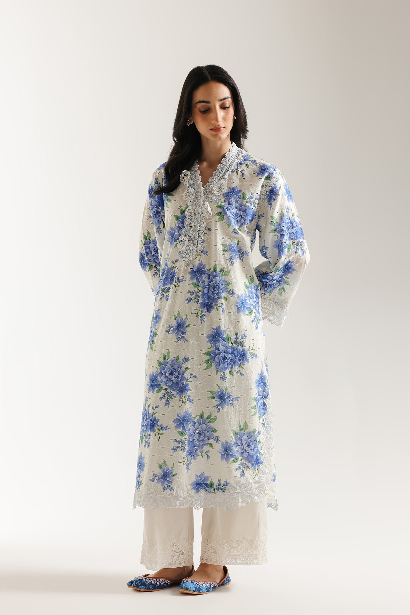 EMBROIDERED SUIT (E3407/103/720) - Image 3